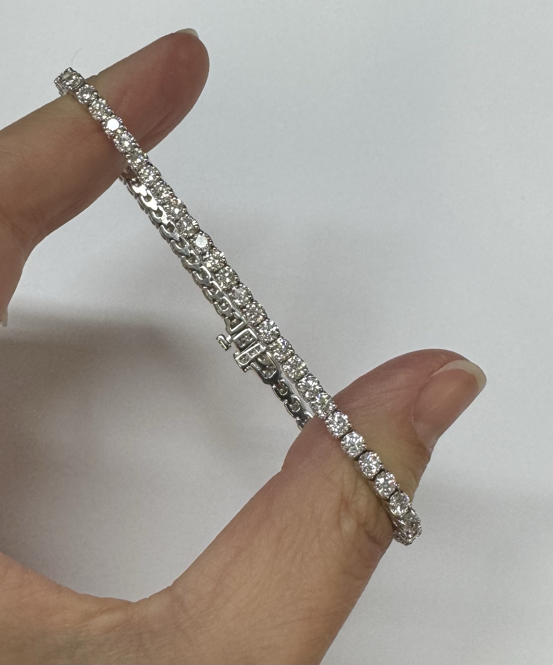 14k White Gold Genuine 5.15 Cttw Round Brilliant Cut Diamond Bracelet - Image 8