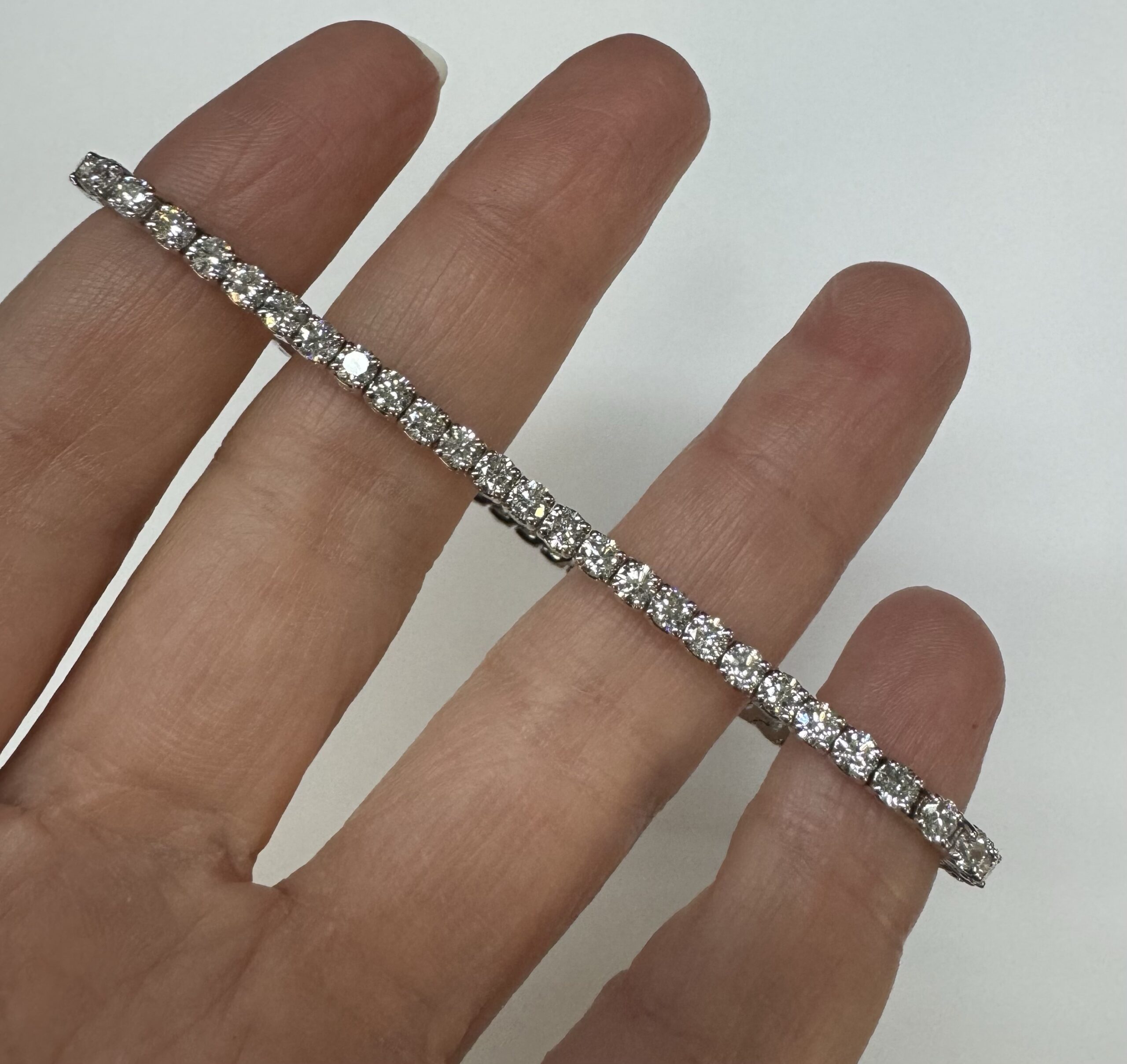 14k White Gold Genuine 5.15 Cttw Round Brilliant Cut Diamond Bracelet - Image 3