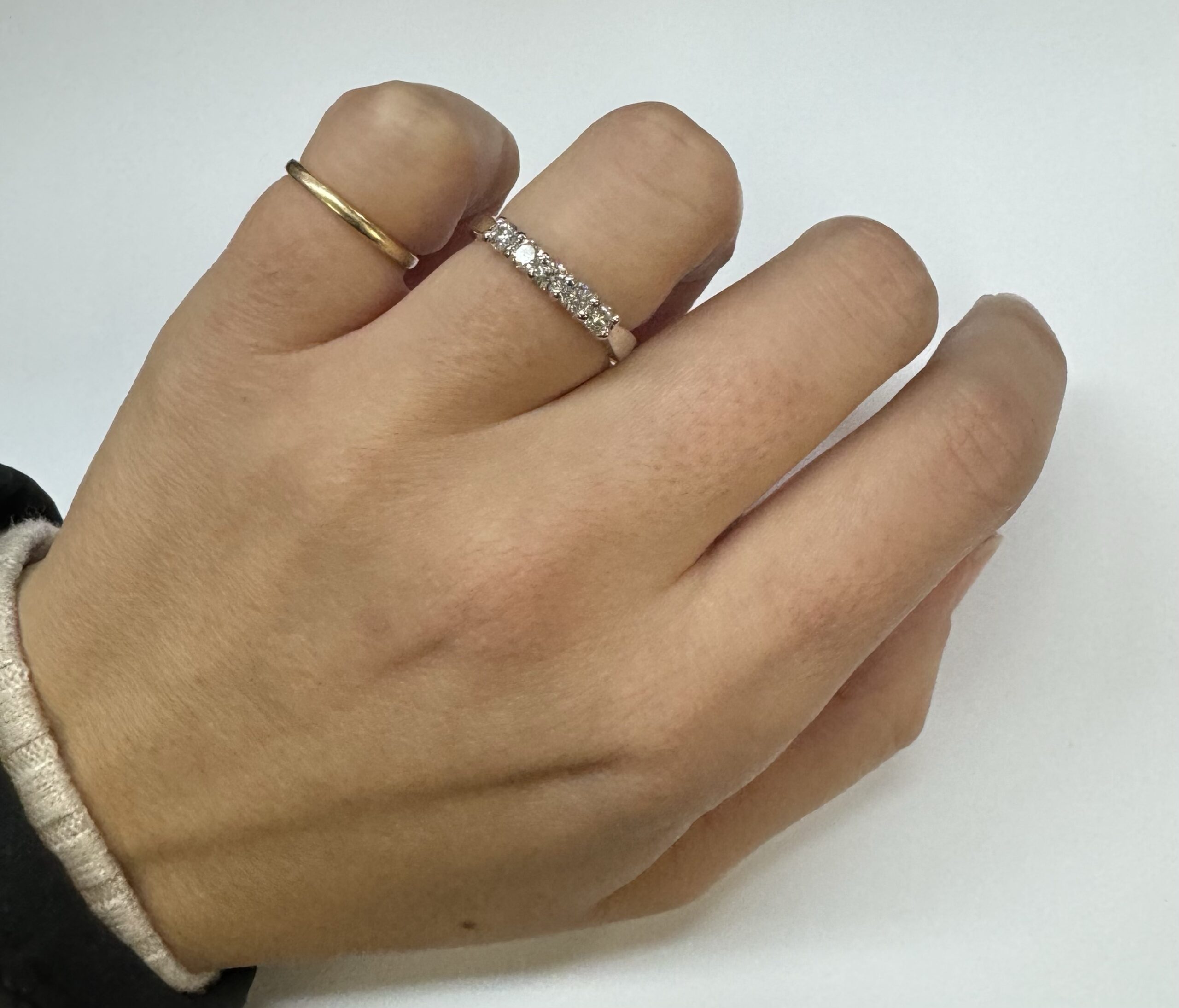 14k White Gold 5 Stone Genuine .44 Cttw Round Brilliant Cut Diamond Band - Image 14