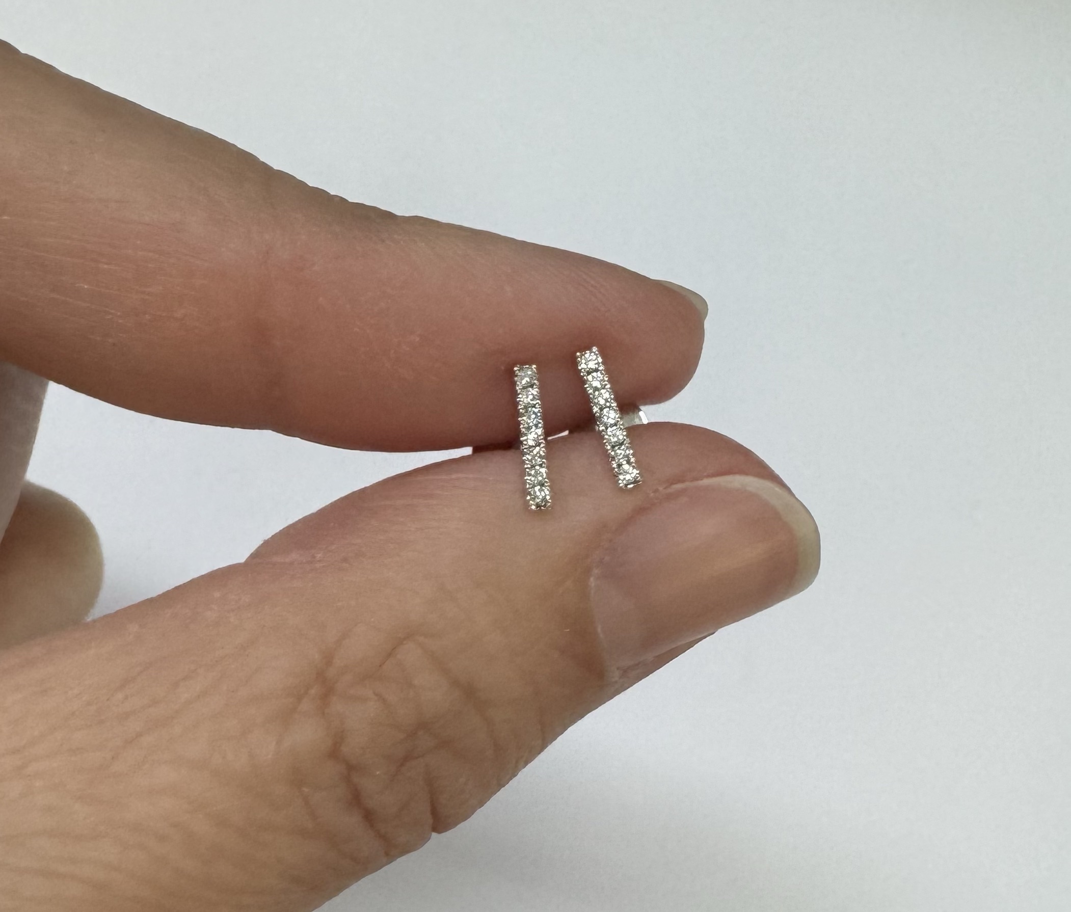 14k White Gold Genuine Round Brilliant Cut Diamond Bar Stud Earrings - Image 3