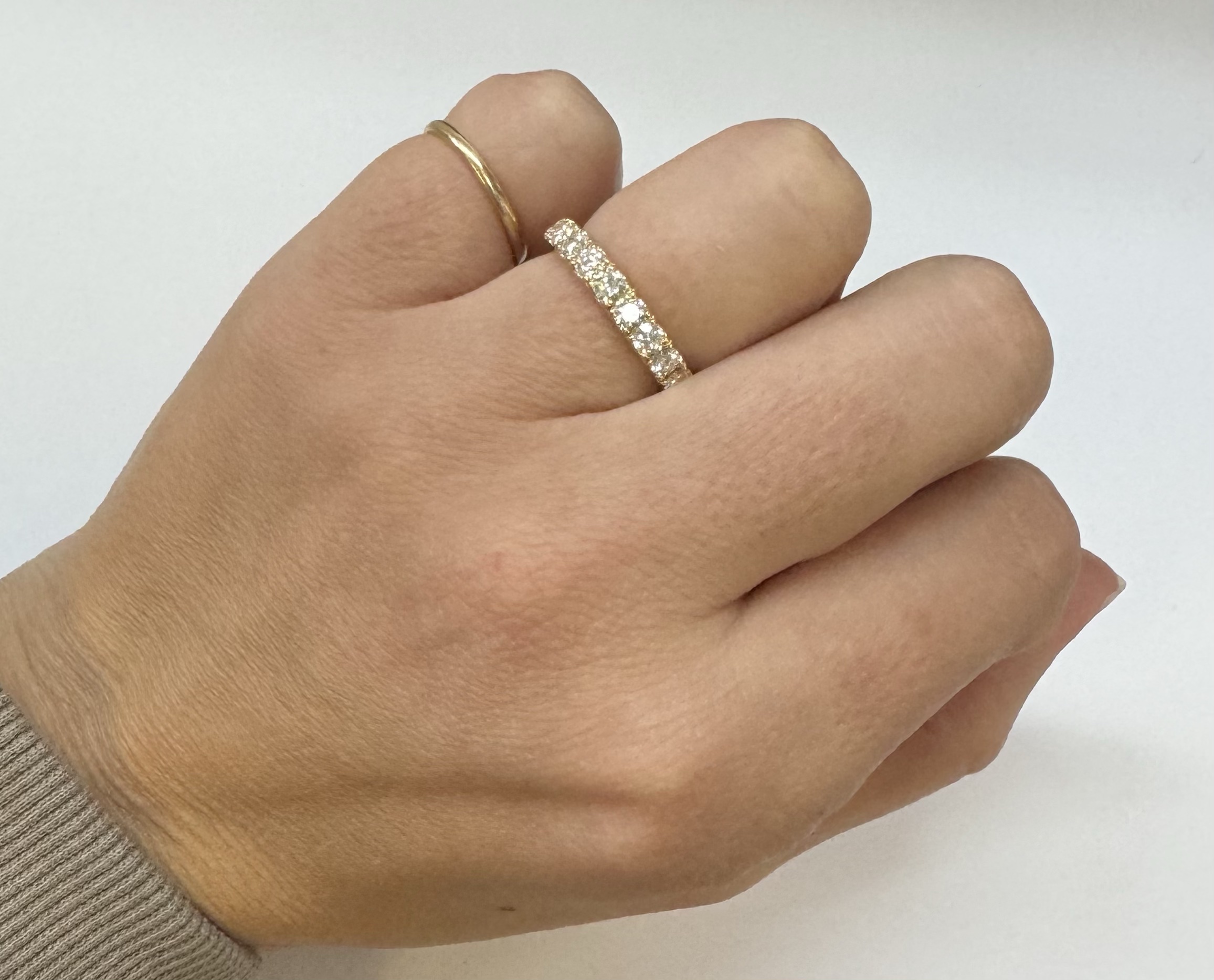 14k Yellow Gold Genuine 11 Stone Low-Profile 1.00 Cttw Round Brilliant Cut Diamond Band - Image 10