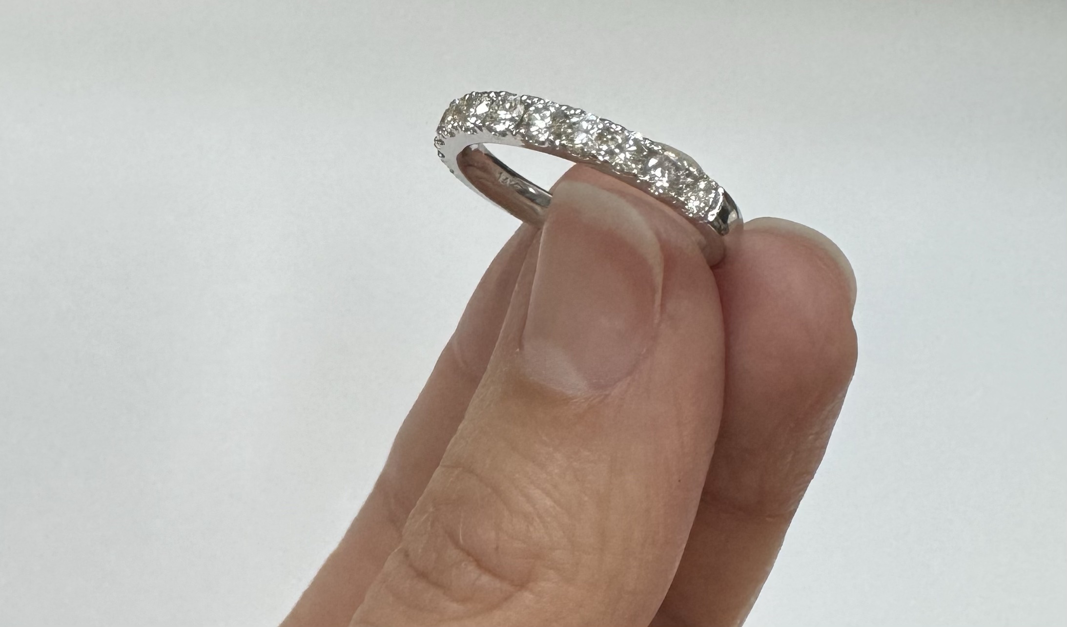 14k White Gold 11 Stone Low-Profile 1.00 Cttw Round Brilliant Cut Diamond Wedding Band - Image 32