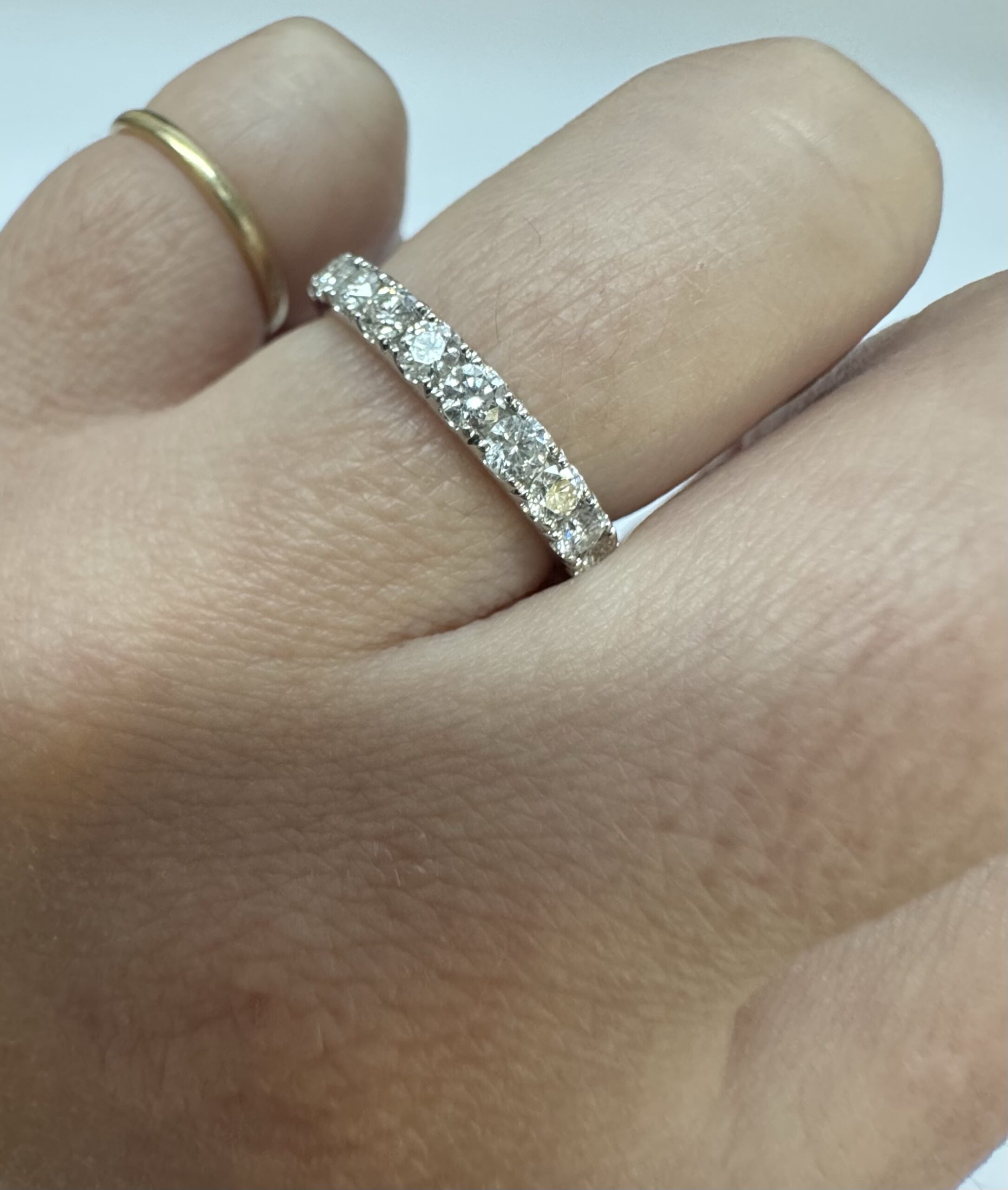 14k White Gold 11 Stone Low-Profile 1.00 Cttw Round Brilliant Cut Diamond Wedding Band - Image 14