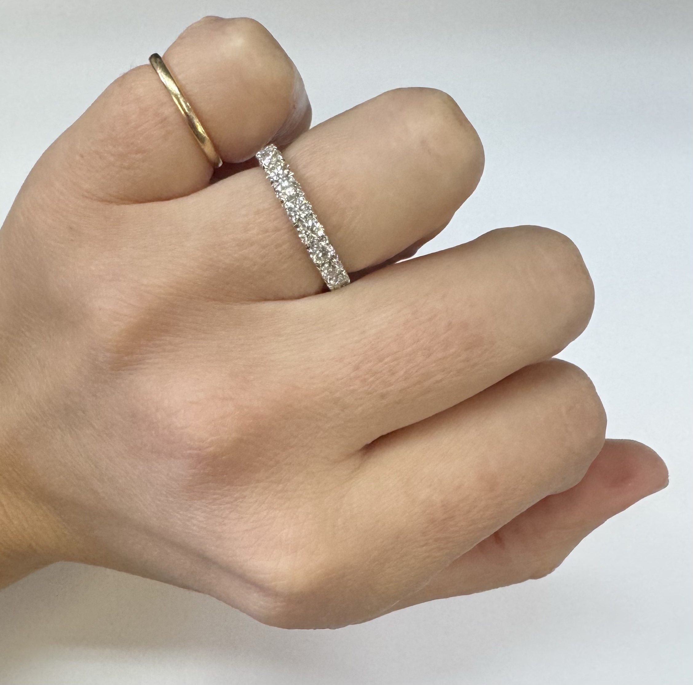 Platinum Genuine .96 Cttw Round Brilliant Cut Diamond Band - Image 16