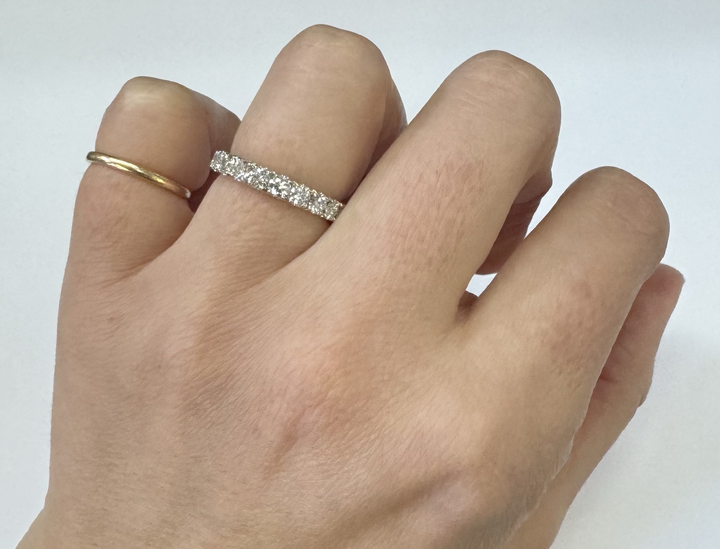 Platinum Genuine .96 Cttw Round Brilliant Cut Diamond Band - Image 28