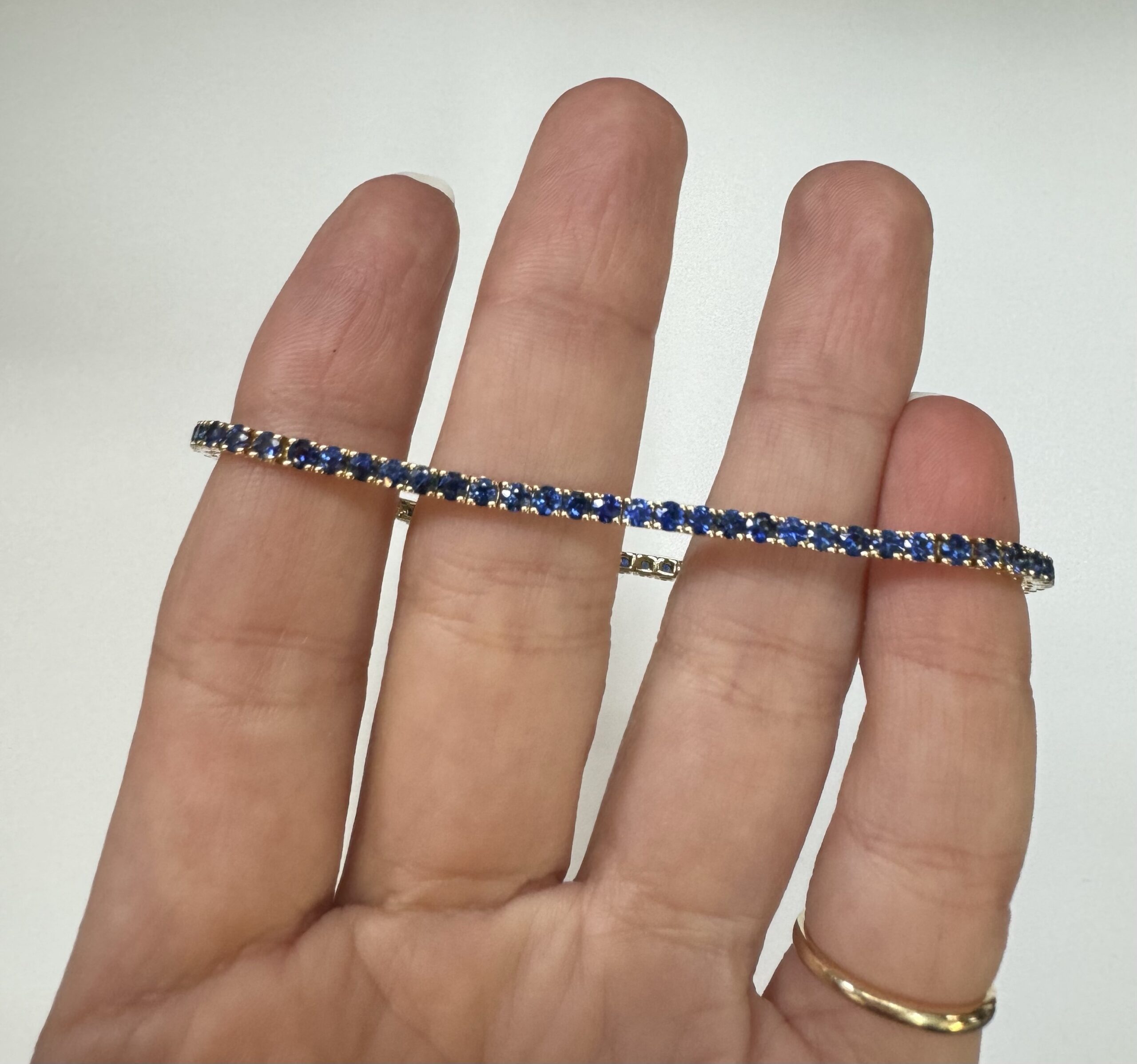 14k Yellow Gold Genuine 4.40 Cttw Sapphire Tennis Bracelet - Image 7