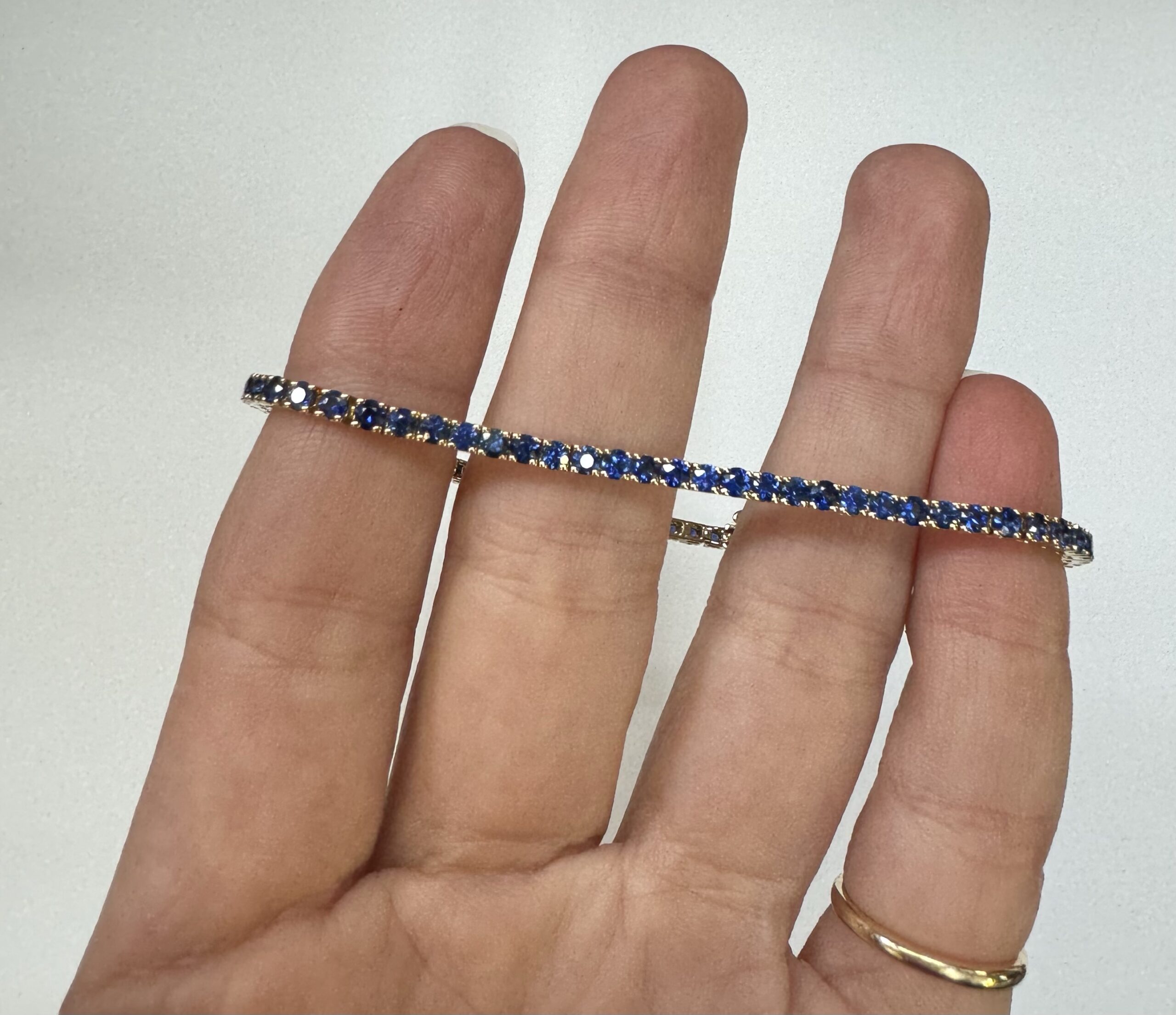 14k Yellow Gold Genuine 4.40 Cttw Sapphire Tennis Bracelet - Image 5