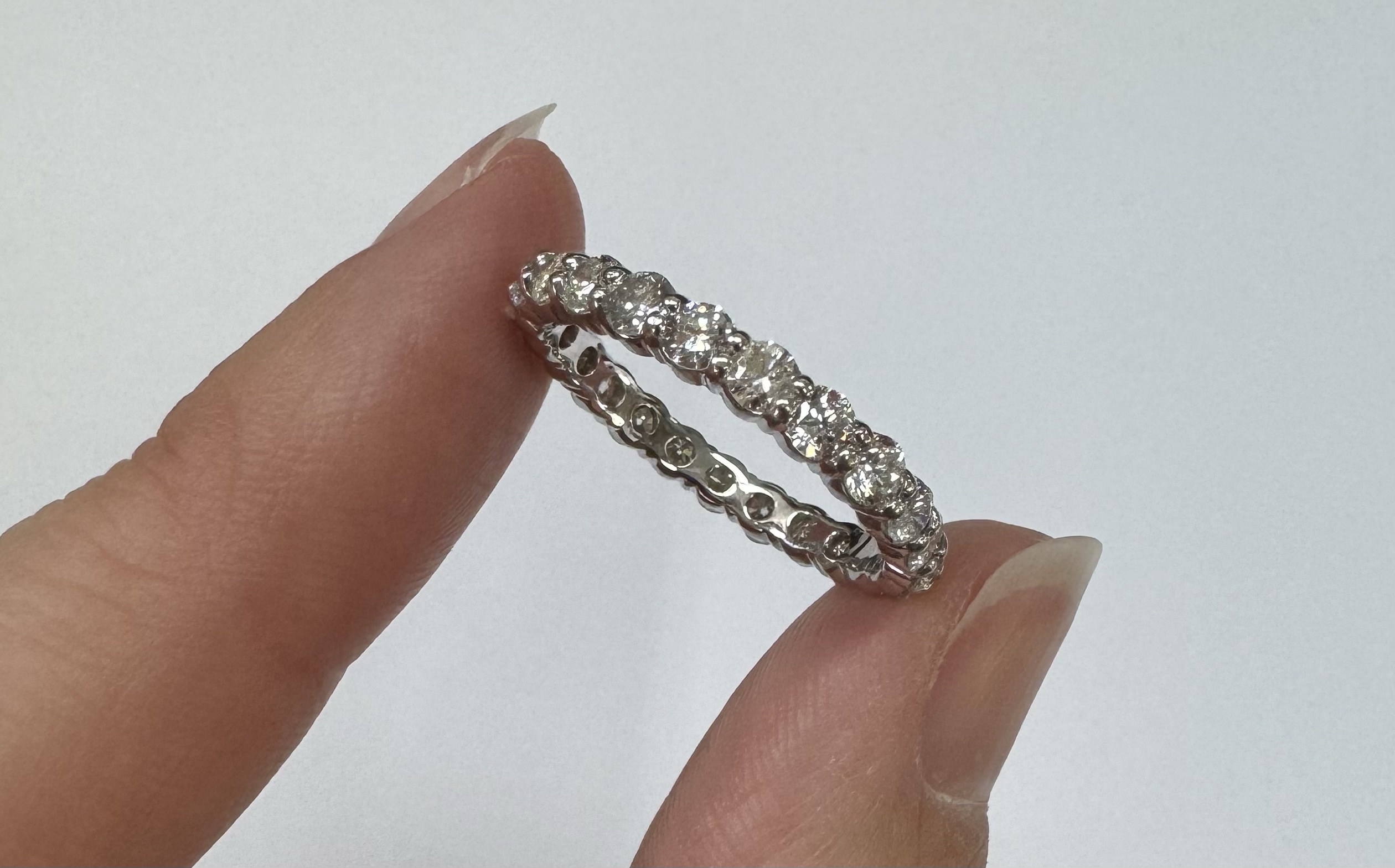 14k White Gold 23 Stone Genuine Natural 1.56 Cttw Round Brilliant Cut Diamond Eternity Band - Image 25