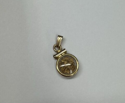 Vintage 14k Yellow Gold & Resin 24k Gold Flake Holder Charm