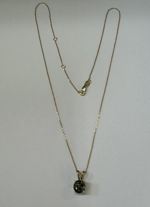 14k Yellow Gold Genuine 3/4 Cttw Green Tourmaline Pendant