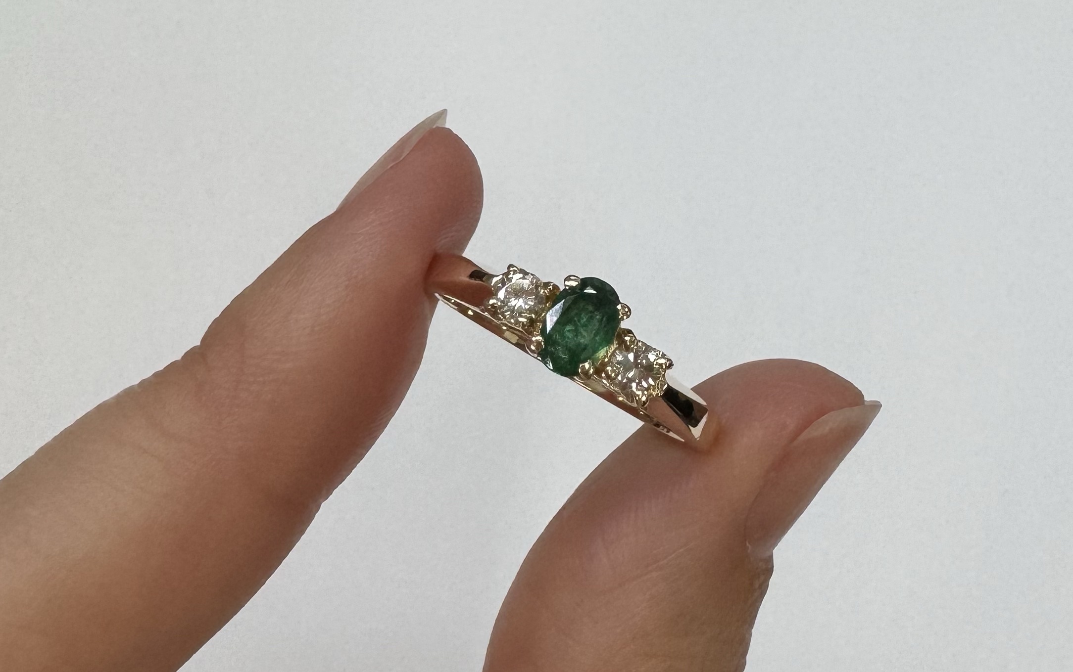 14k Yellow Gold 6 X 4 MM Emerald & Diamond Ring - Image 4