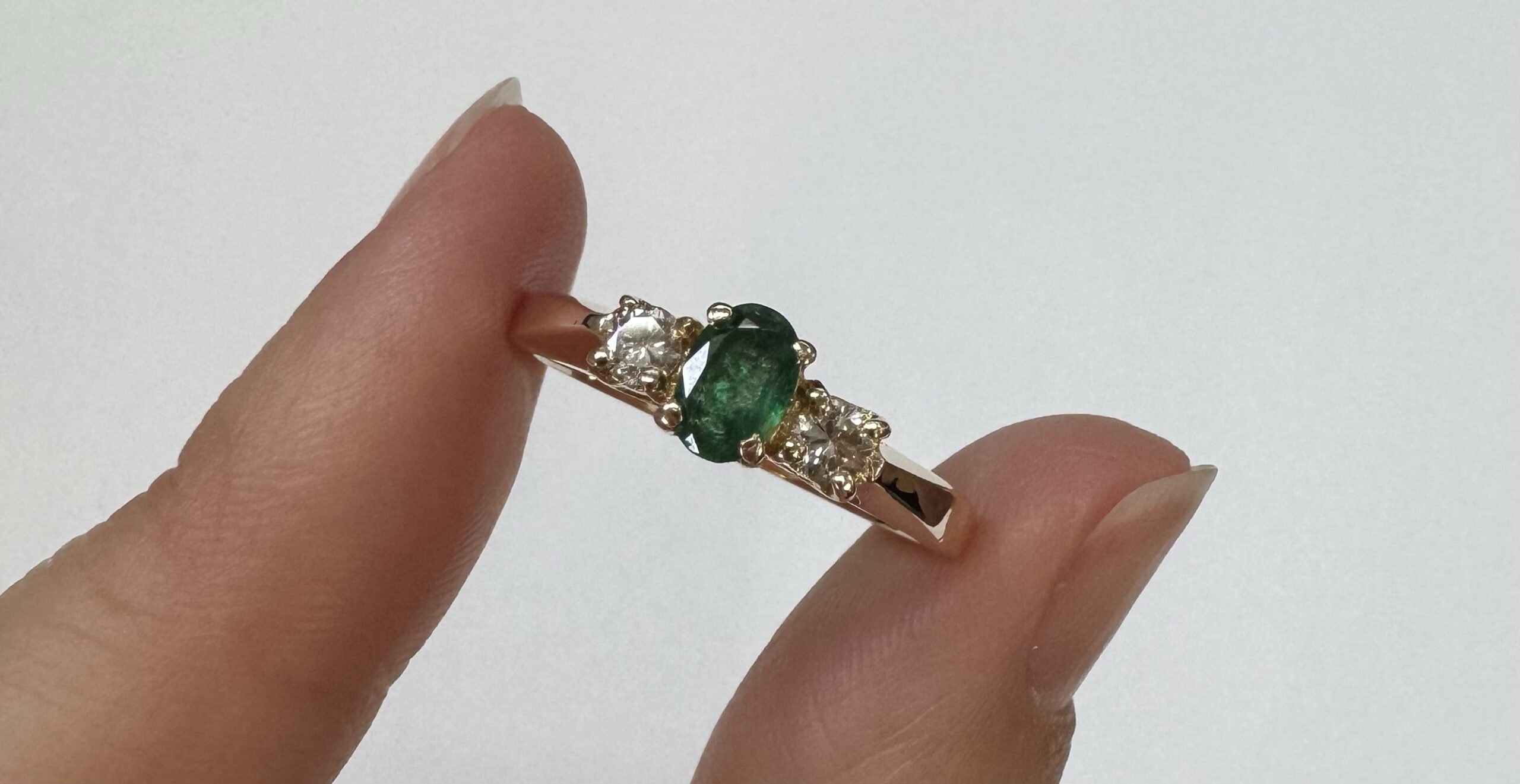 14k Yellow Gold 6 X 4 MM Emerald & Diamond Ring - Image 5