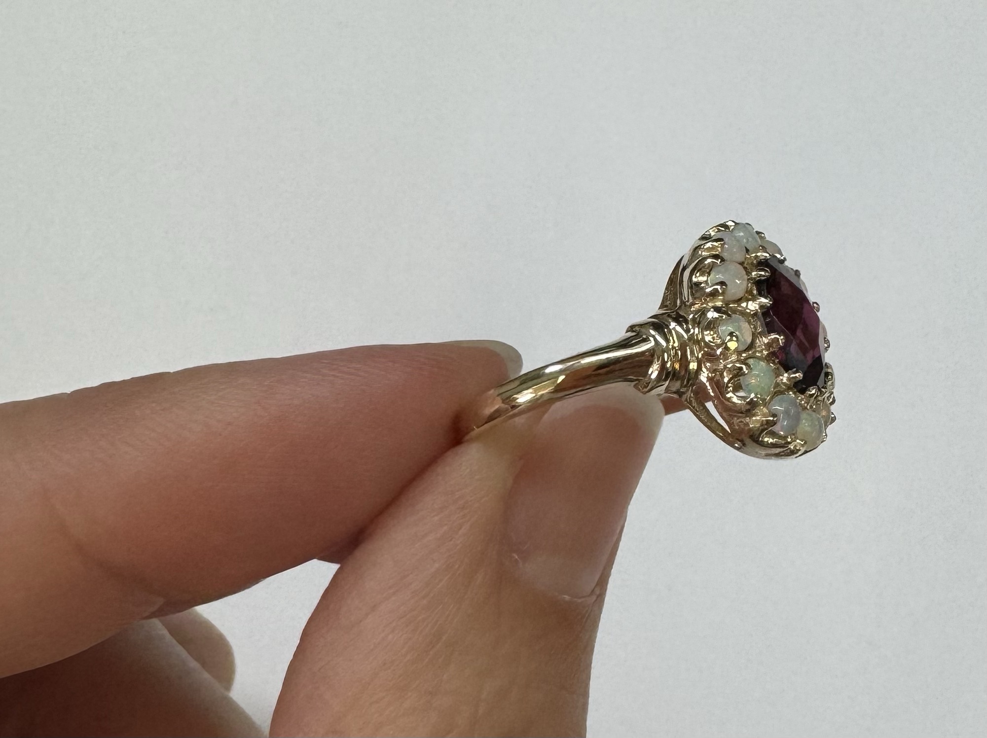 Antique 14k Yellow Gold Genuine Garnet & Diamond Cluster Ring - Image 4