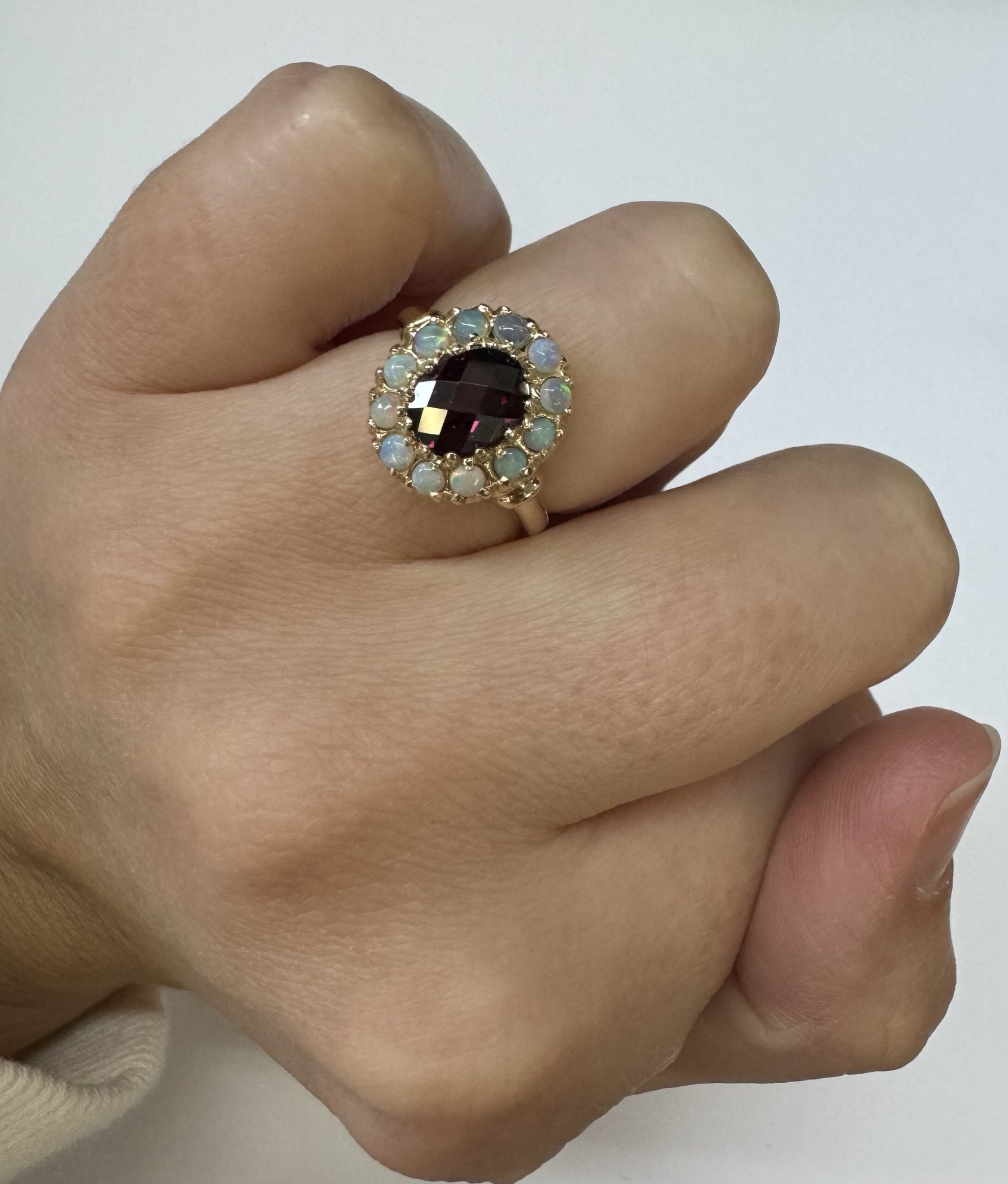 Antique 14k Yellow Gold Genuine Garnet & Diamond Cluster Ring - Image 8