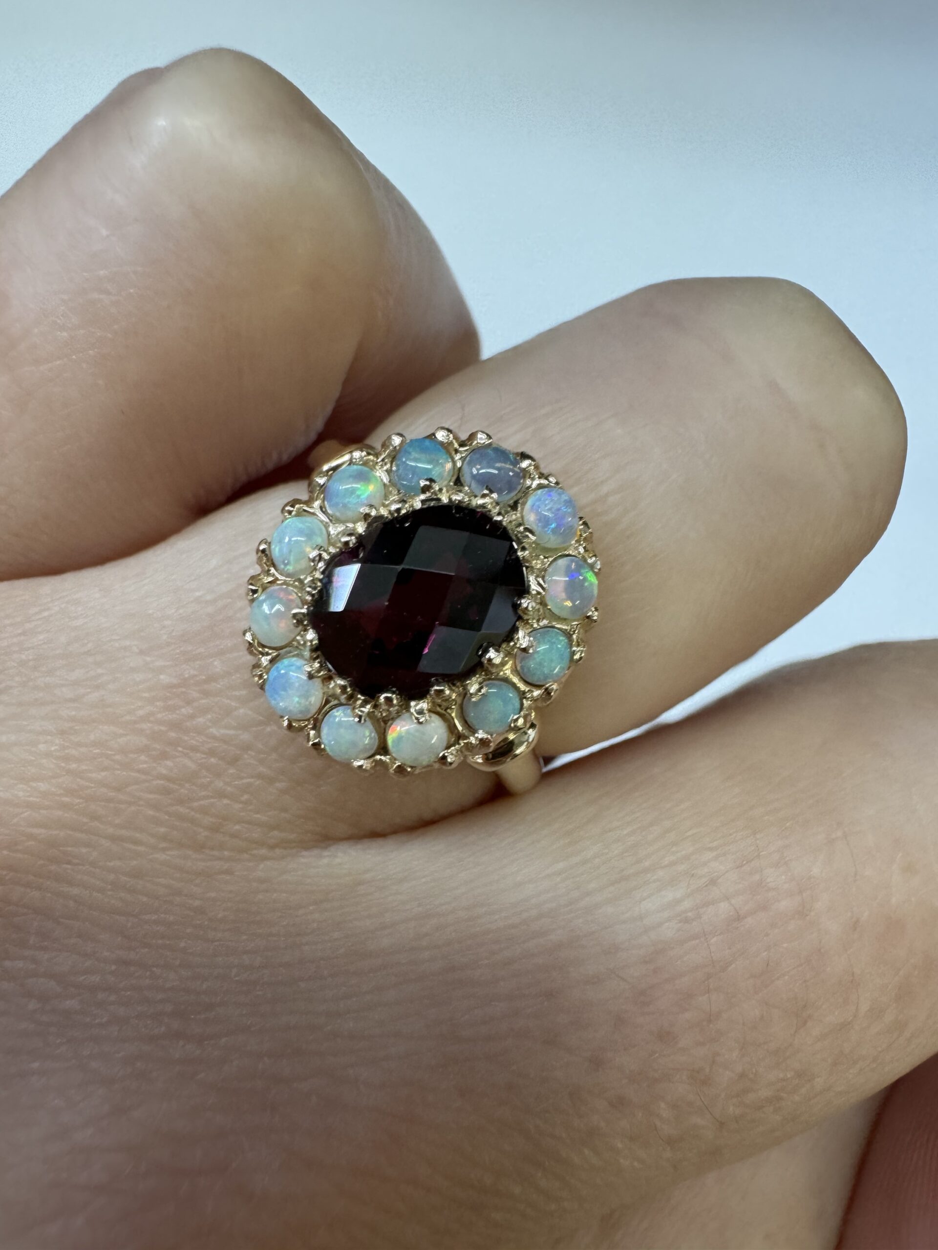 Antique 14k Yellow Gold Genuine Garnet & Diamond Cluster Ring - Image 10