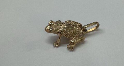 14k Yellow Gold Frog Charm