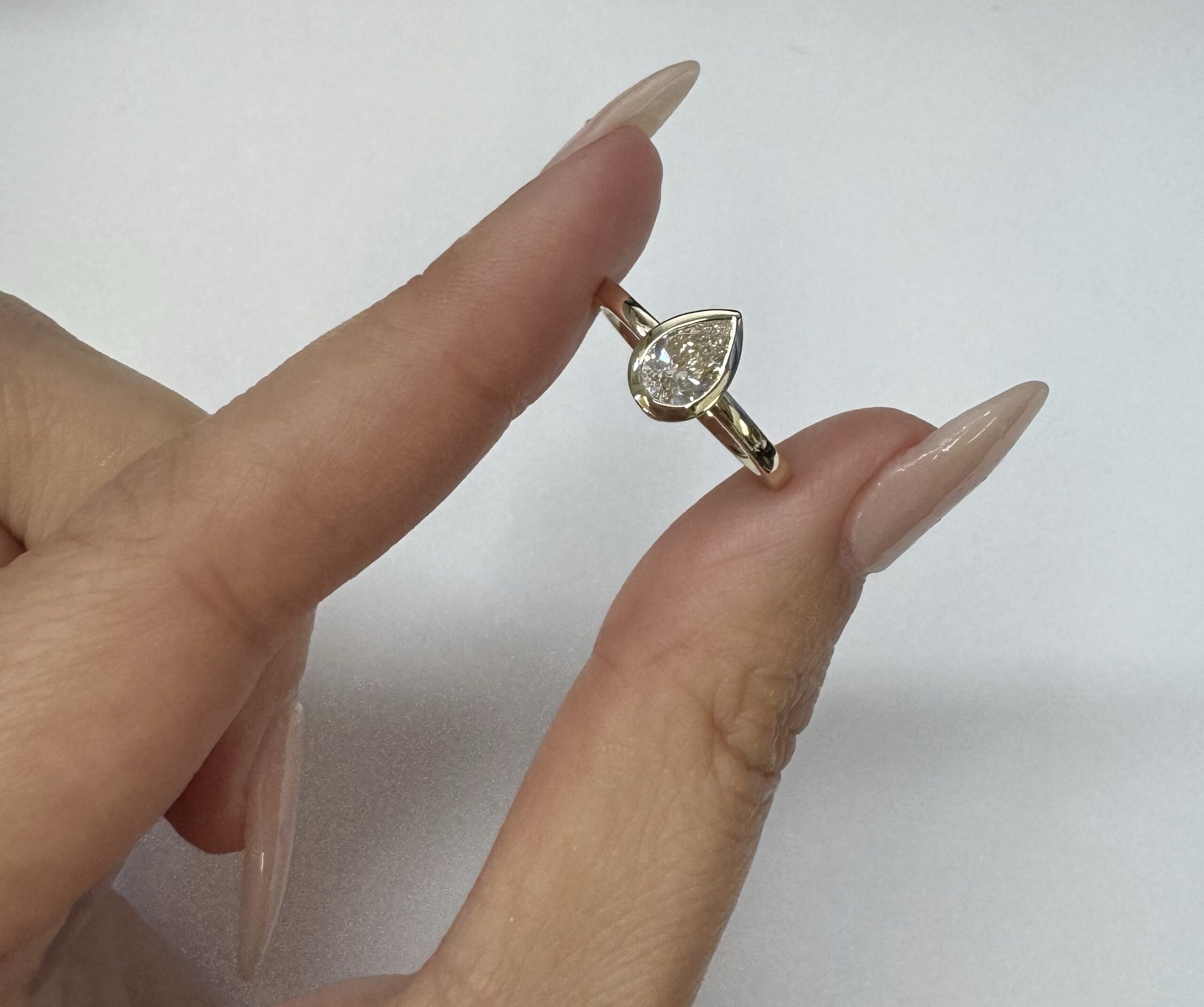 14k Yellow Gold Genuine Lab Grown .73 Cttw Pear Shaped Diamond Bezel Ring - Image 5