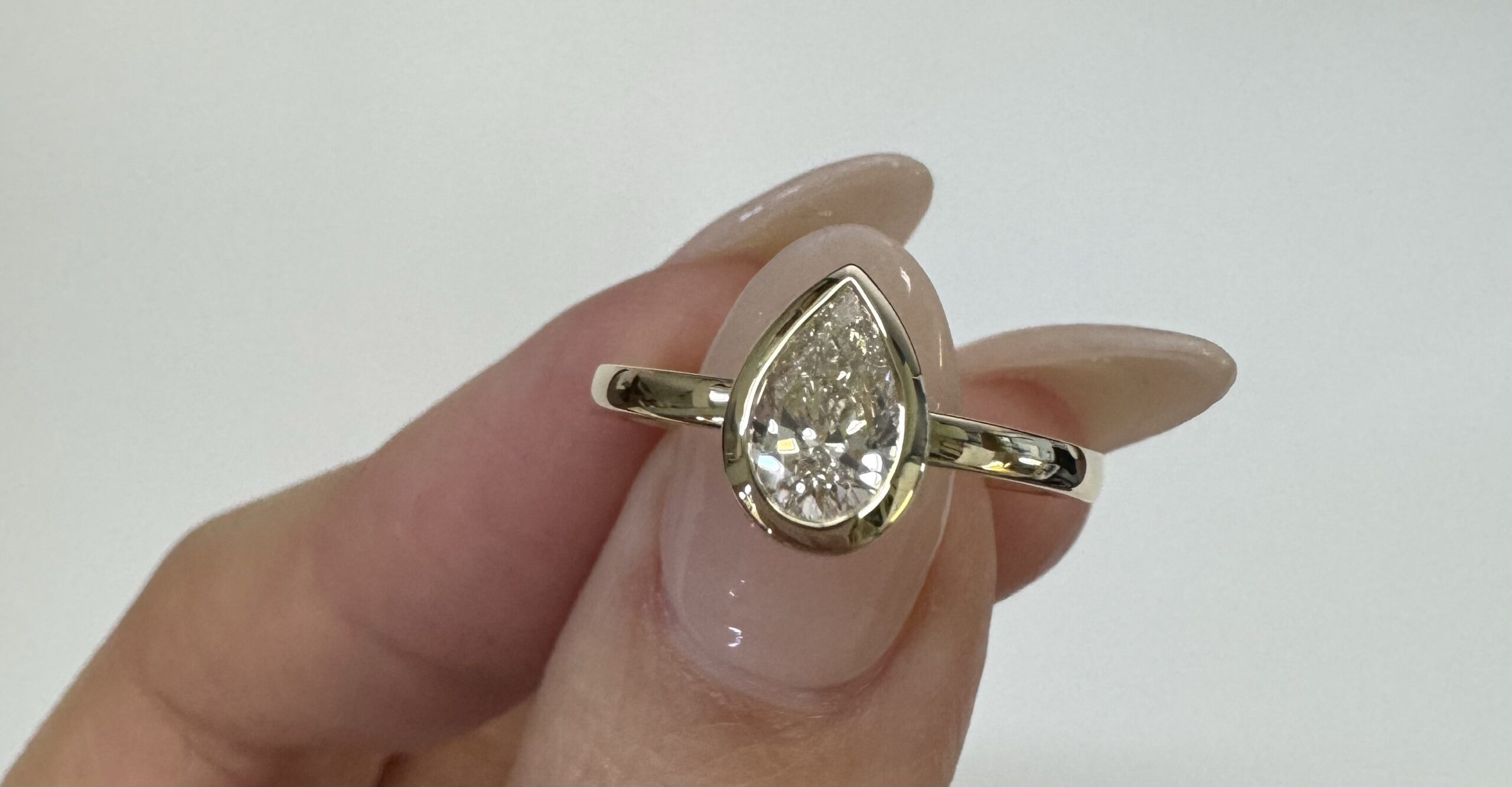 14k Yellow Gold Genuine Lab Grown .73 Cttw Pear Shaped Diamond Bezel Ring - Image 15