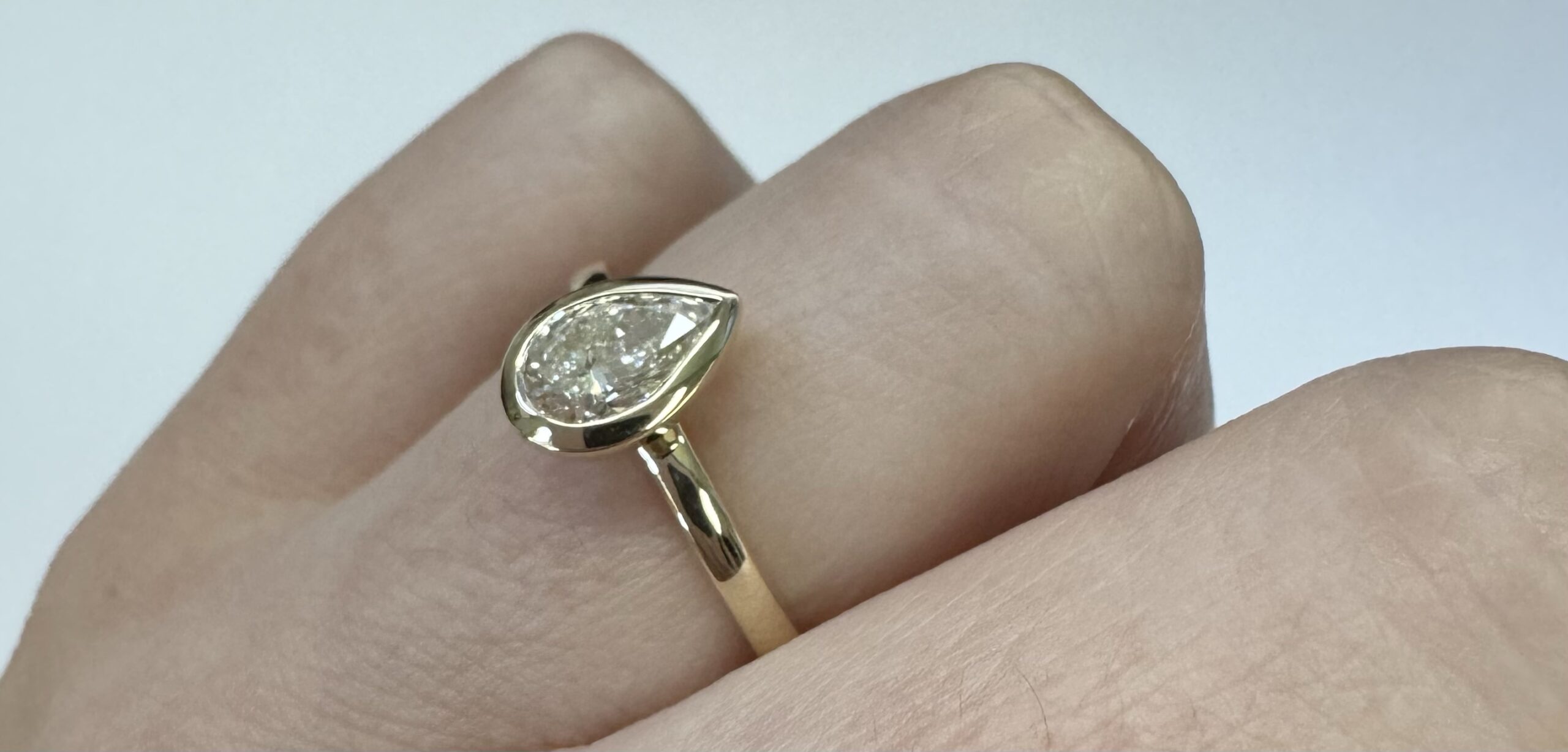 14k Yellow Gold Genuine Lab Grown .73 Cttw Pear Shaped Diamond Bezel Ring - Image 22