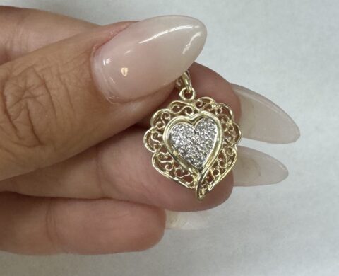 10k Yellow Gold Diamond Heart Cluster Pendant