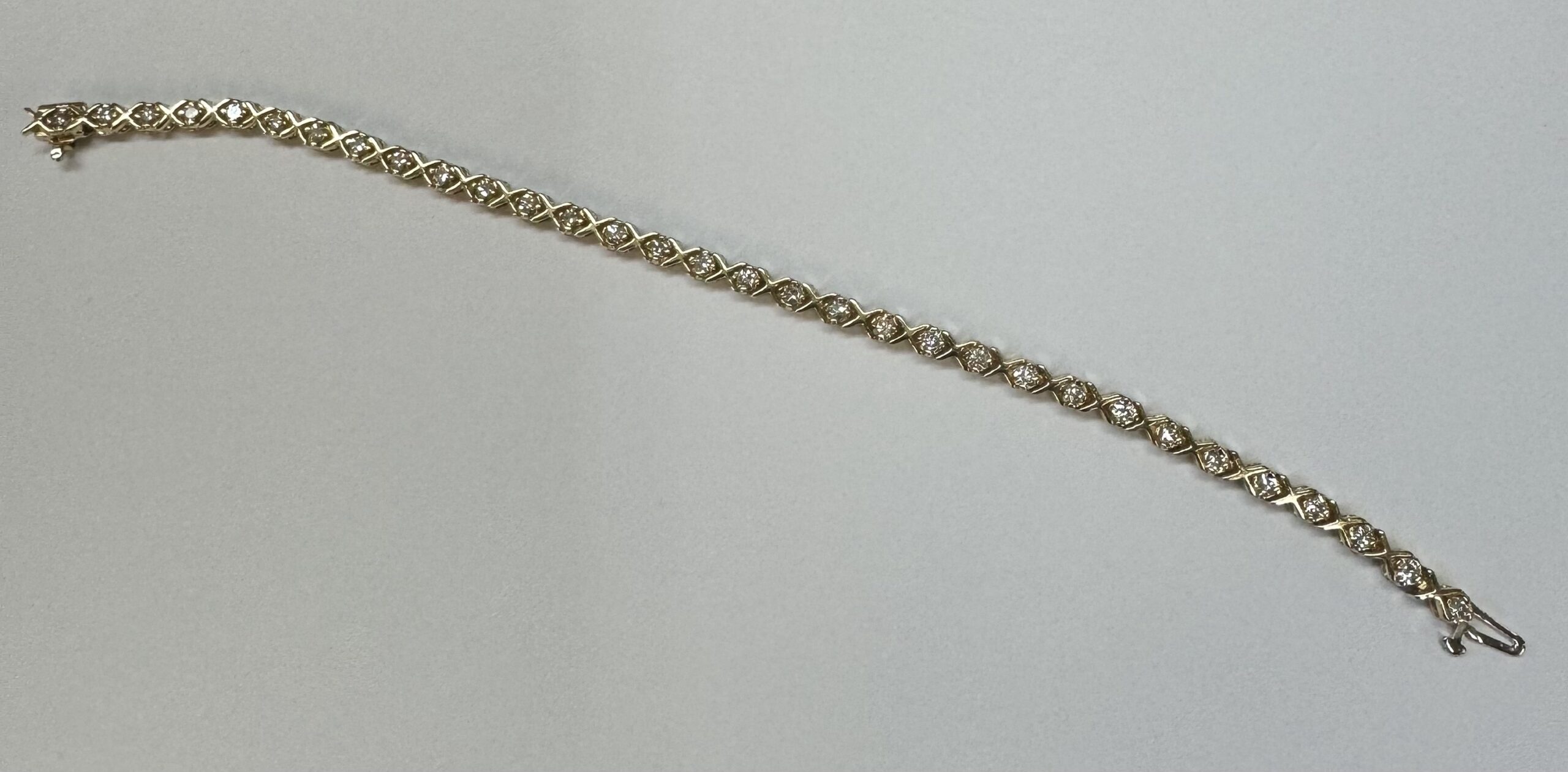 14k Yellow Gold Genuine 2.00 Cttw Round Brilliant Cut Diamond “X” Link Bracelet - Image 2