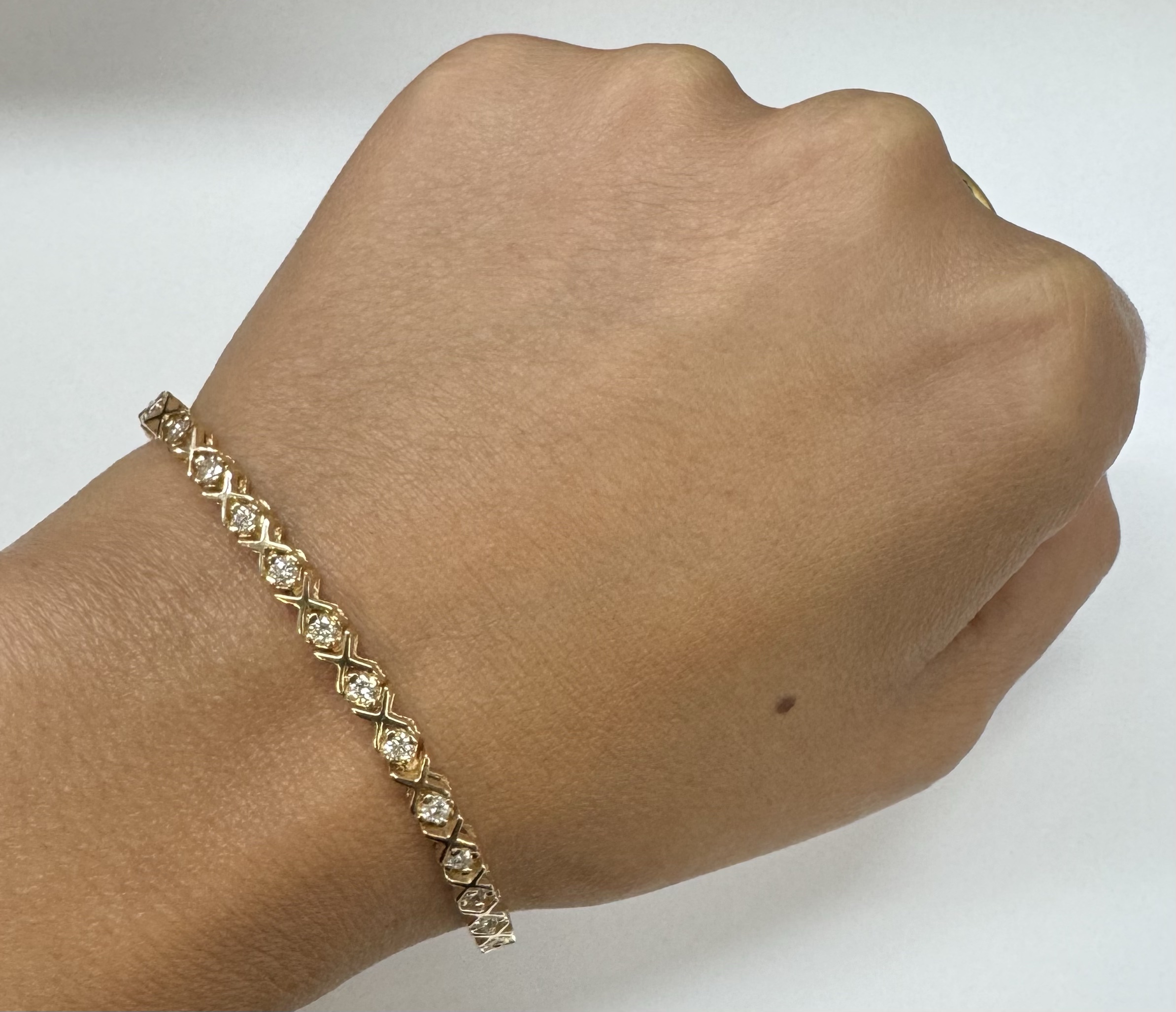 14k Yellow Gold Genuine 2.00 Cttw Round Brilliant Cut Diamond “X” Link Bracelet - Image 28