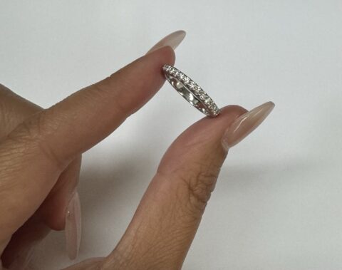 14k White Gold 13 Stone Genuine .34 Cttw Round Brilliant Cut Diamond Shared Prong Band