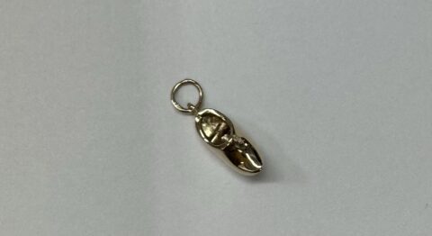 Vintage 14k Yellow Gold Clog Charm