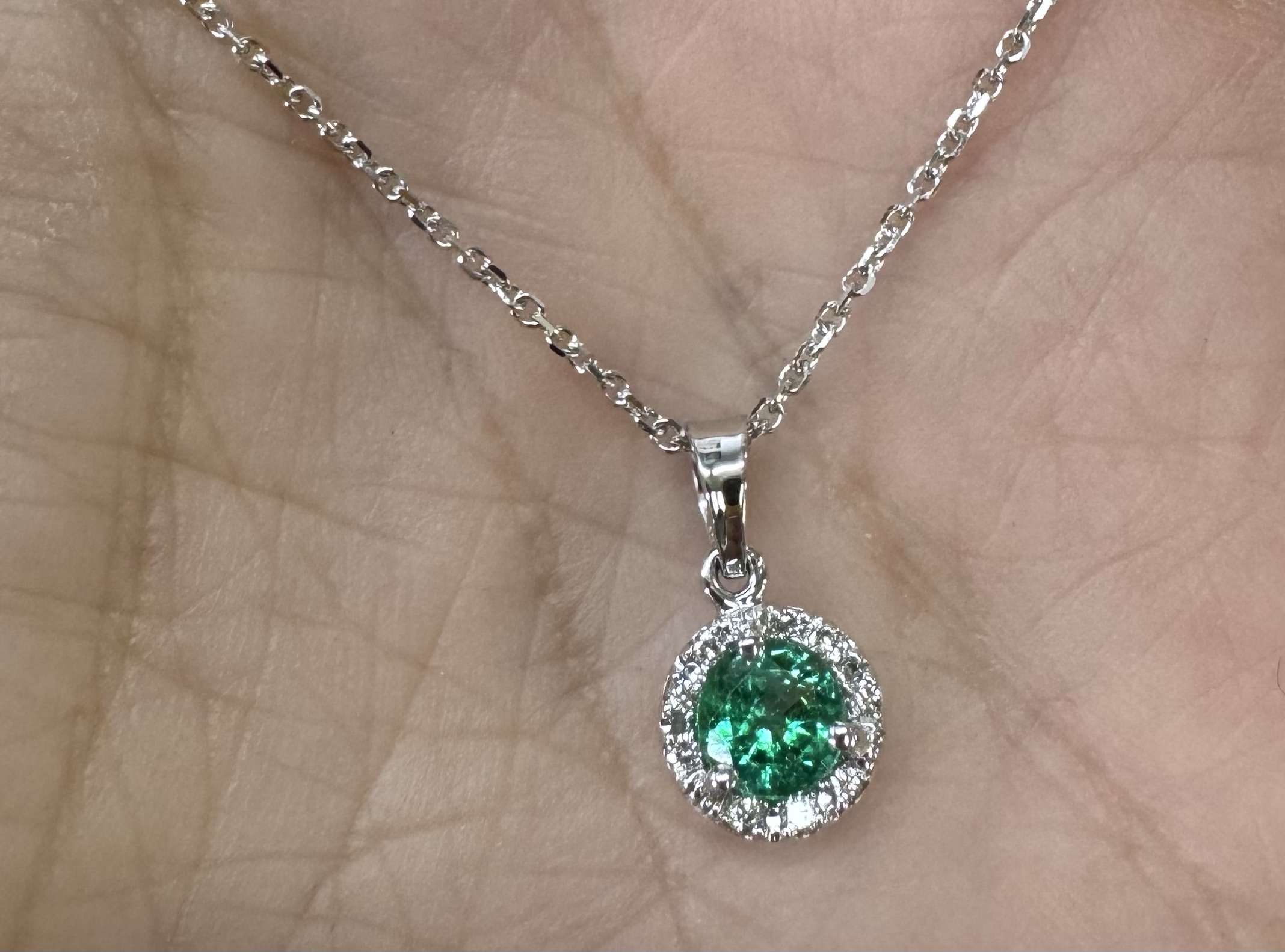 14k White Gold Genuine .49 Cttw Emerald & Diamond Halo Pendant - Image 30