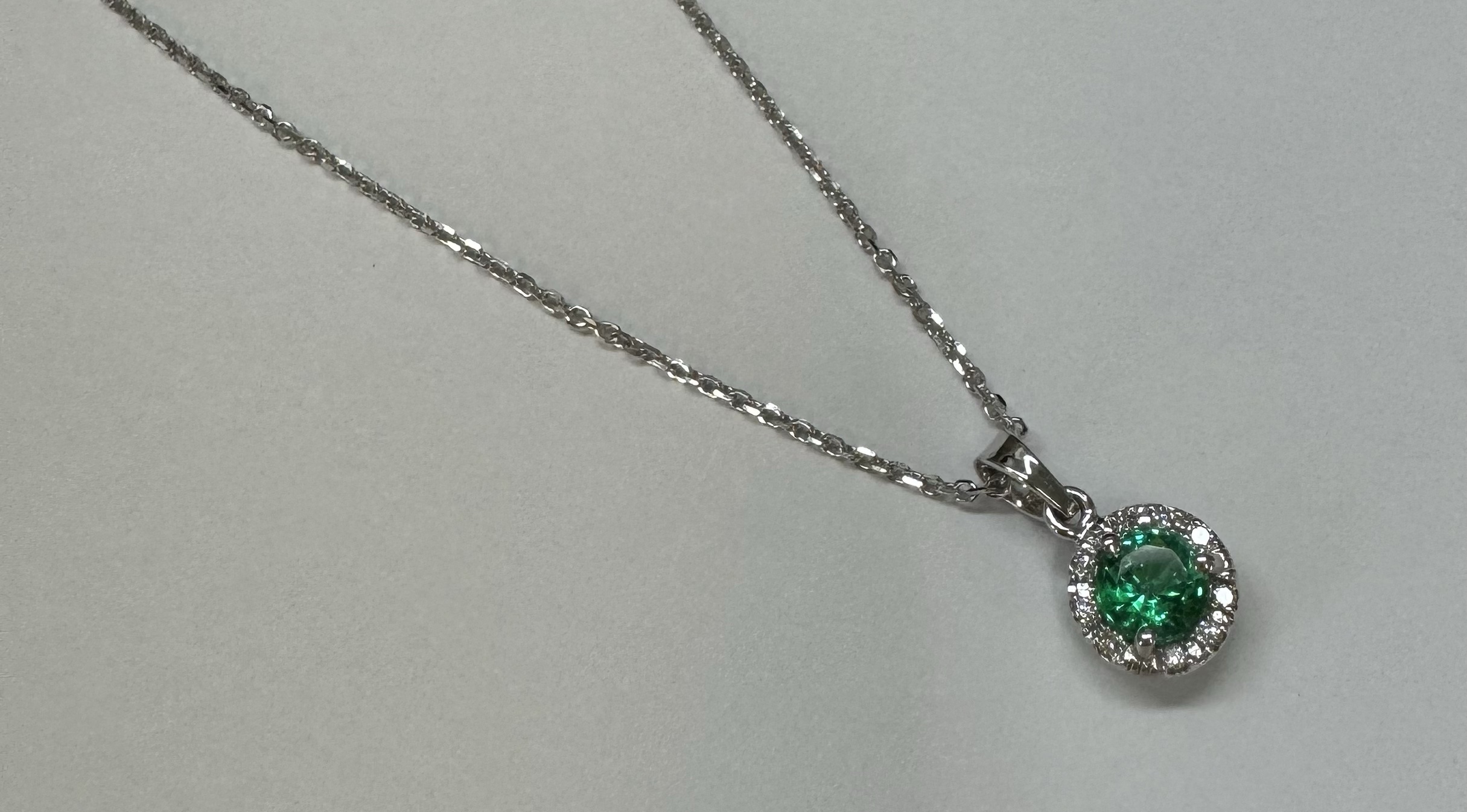 14k White Gold Genuine .49 Cttw Emerald & Diamond Halo Pendant - Image 35