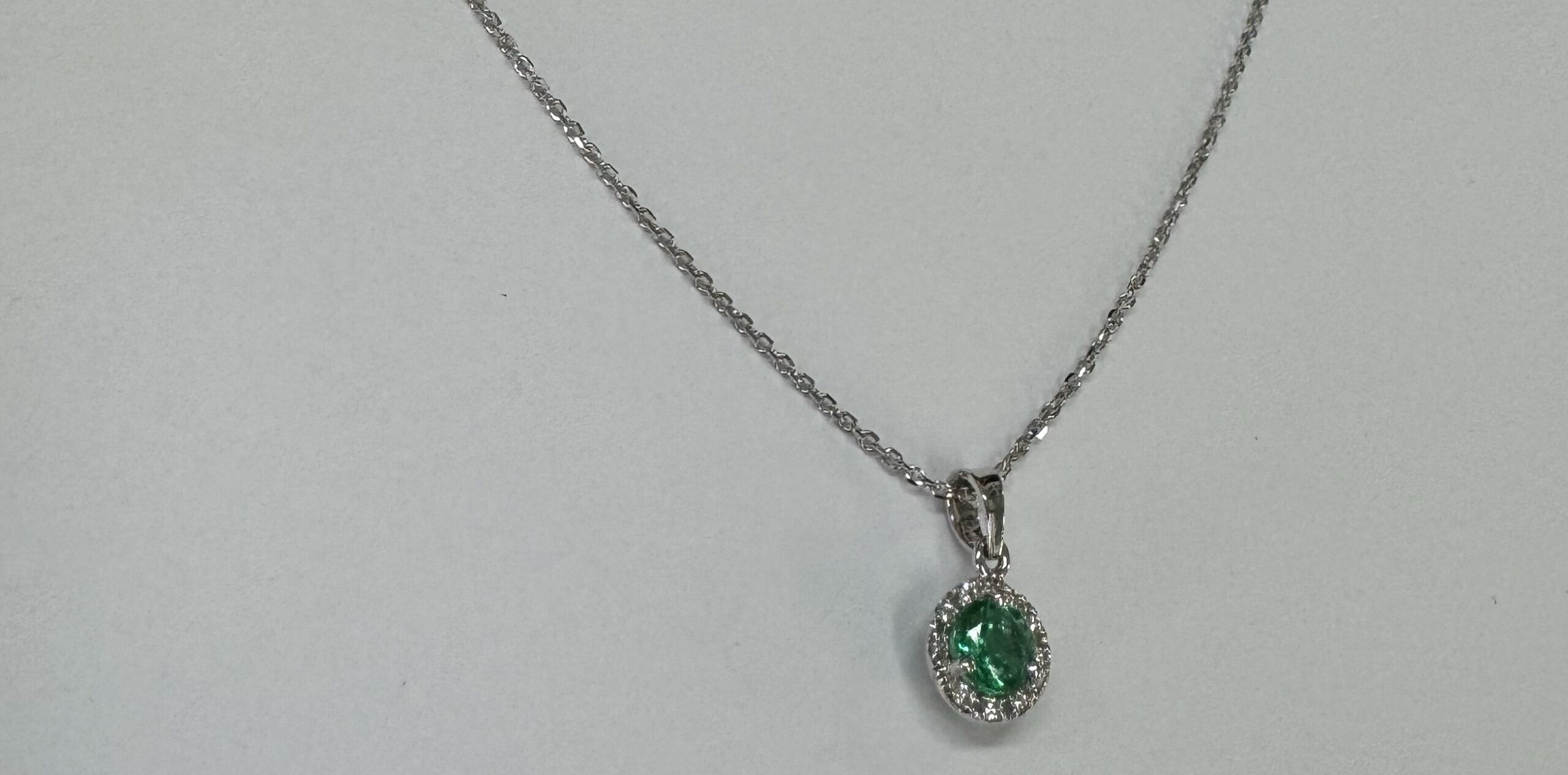14k White Gold Genuine .49 Cttw Emerald & Diamond Halo Pendant - Image 38