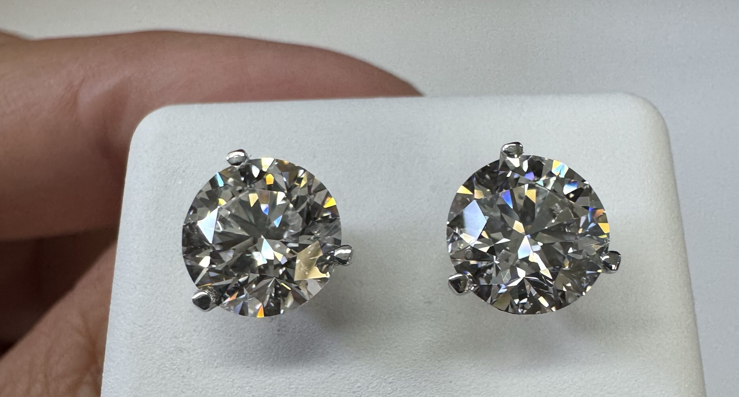 14k White Gold Genuine 4.00 Cttw Lab Grown Round Brilliant Cut Diamond Stud Earrings - Image 2