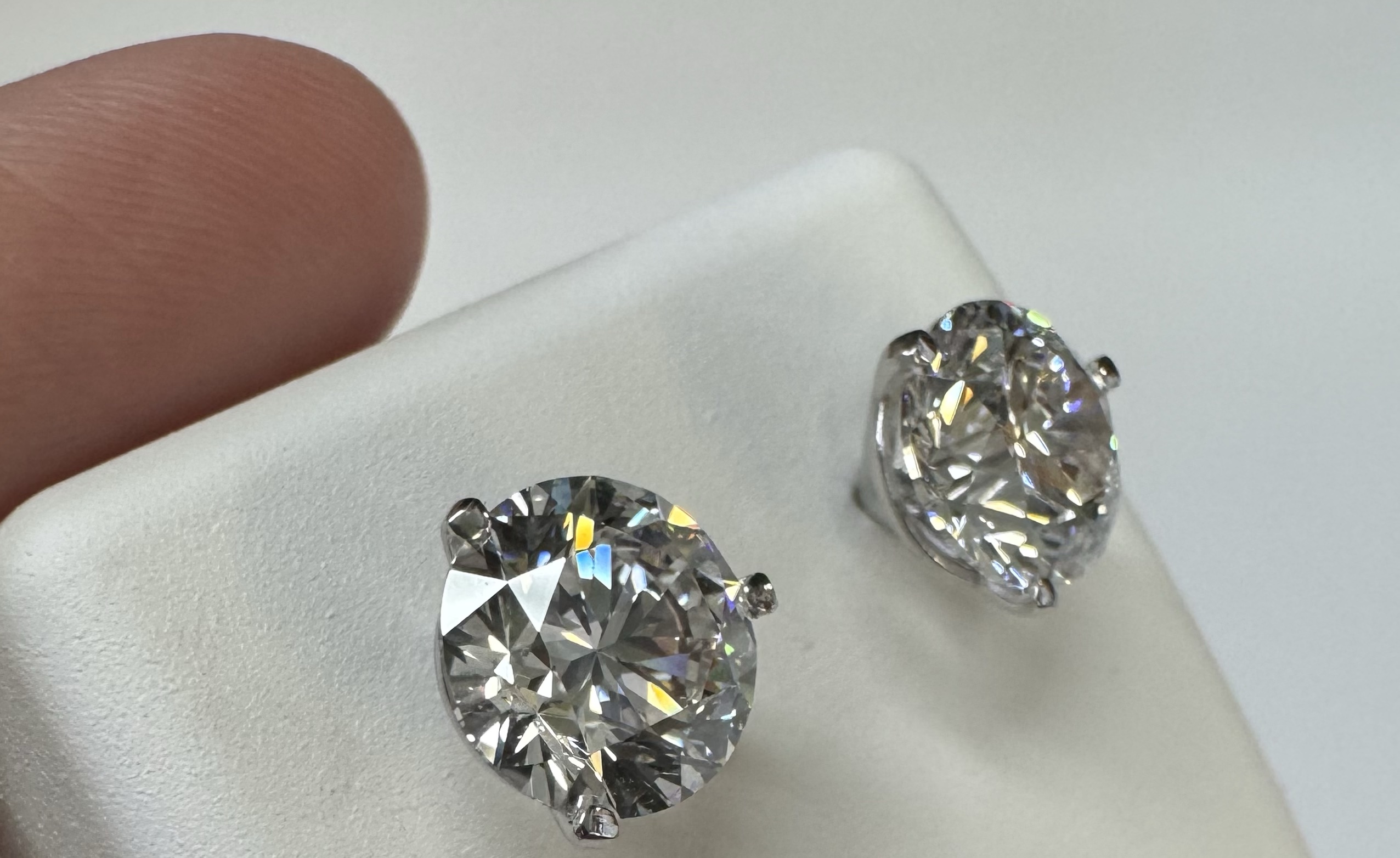 14k White Gold Genuine 4.00 Cttw Lab Grown Round Brilliant Cut Diamond Stud Earrings - Image 4