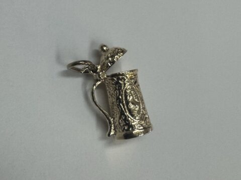 Vintage 14k Yellow Gold Engraved Beer Stein Charm