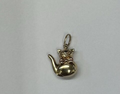 14k Yellow Gold Cat Charm