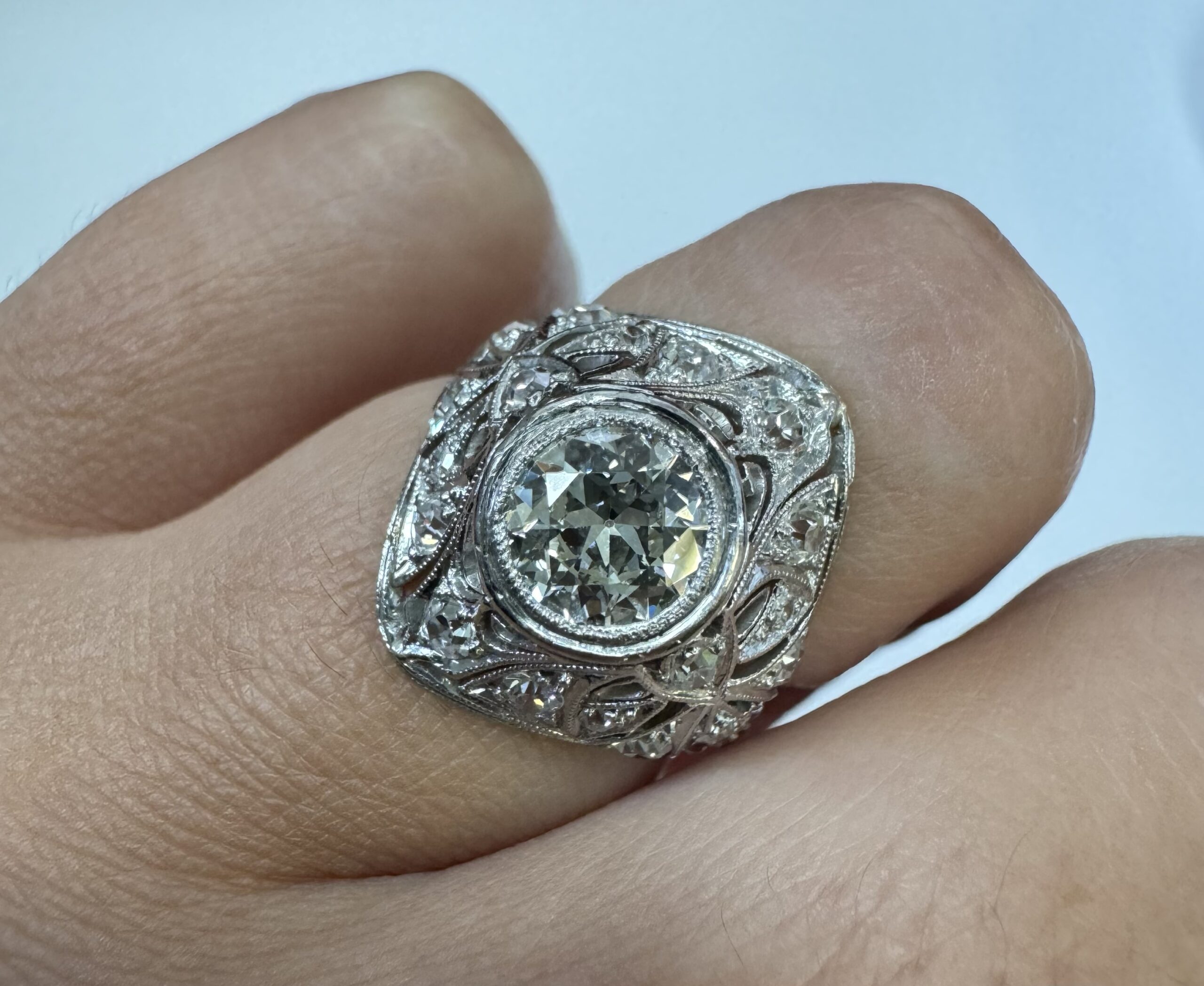 Antique Platinum .82 Carat Old European Cut Diamond Filigree Ring - Image 24
