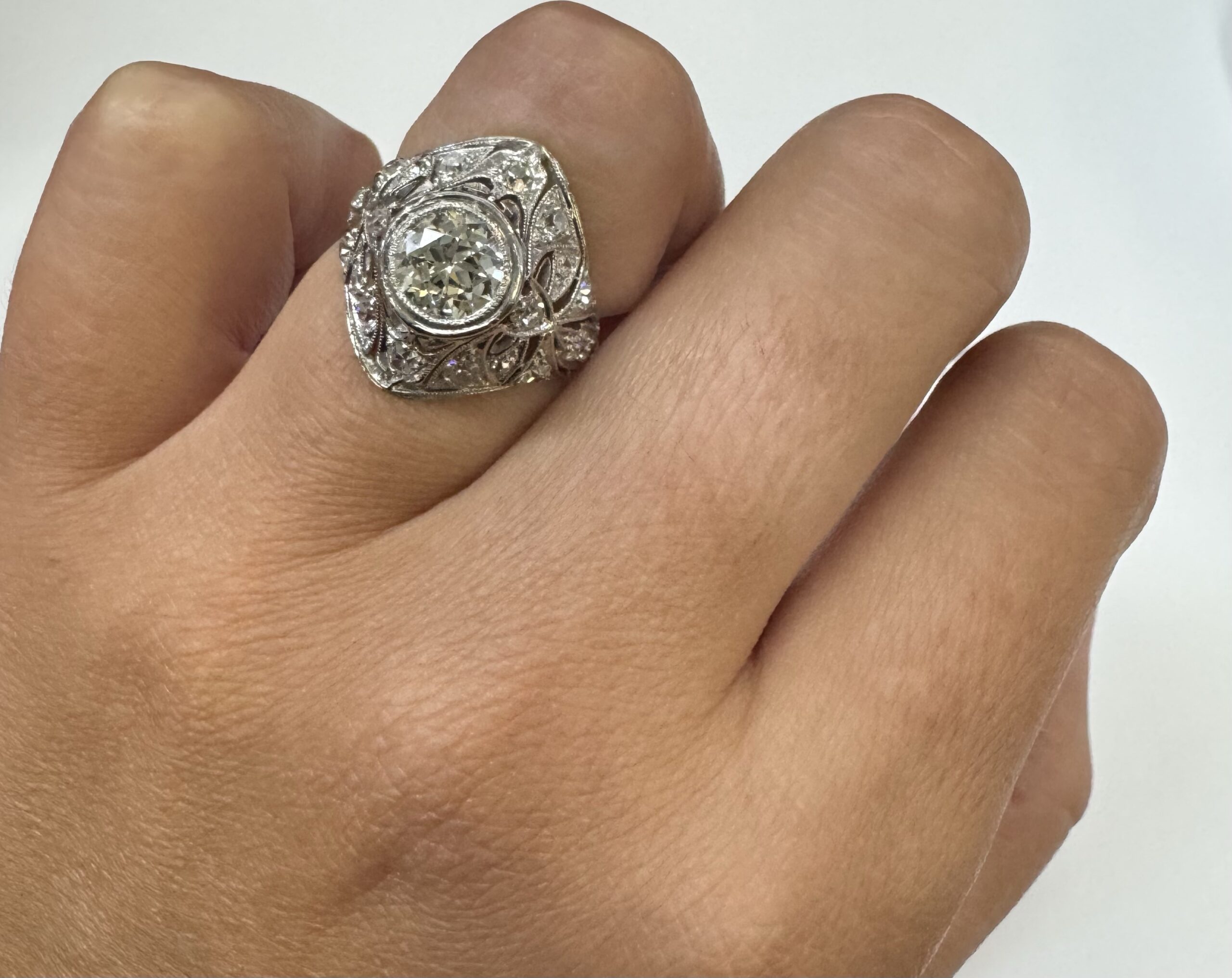 Antique Platinum .82 Carat Old European Cut Diamond Filigree Ring - Image 31