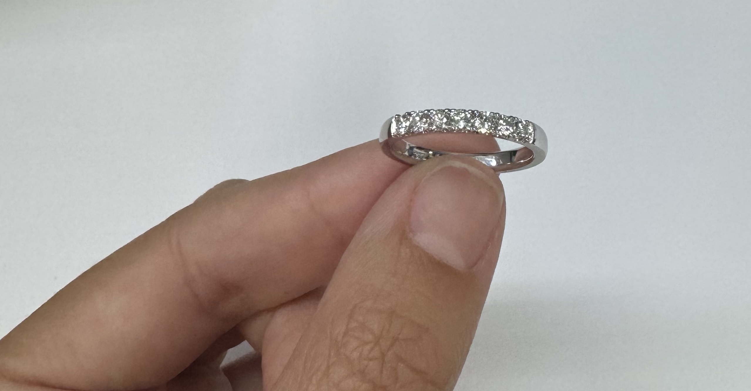 14k White Gold 7 Stone Genuine .42 Cttw Round Brilliant Cut Diamond Low-Profile Band - Image 16