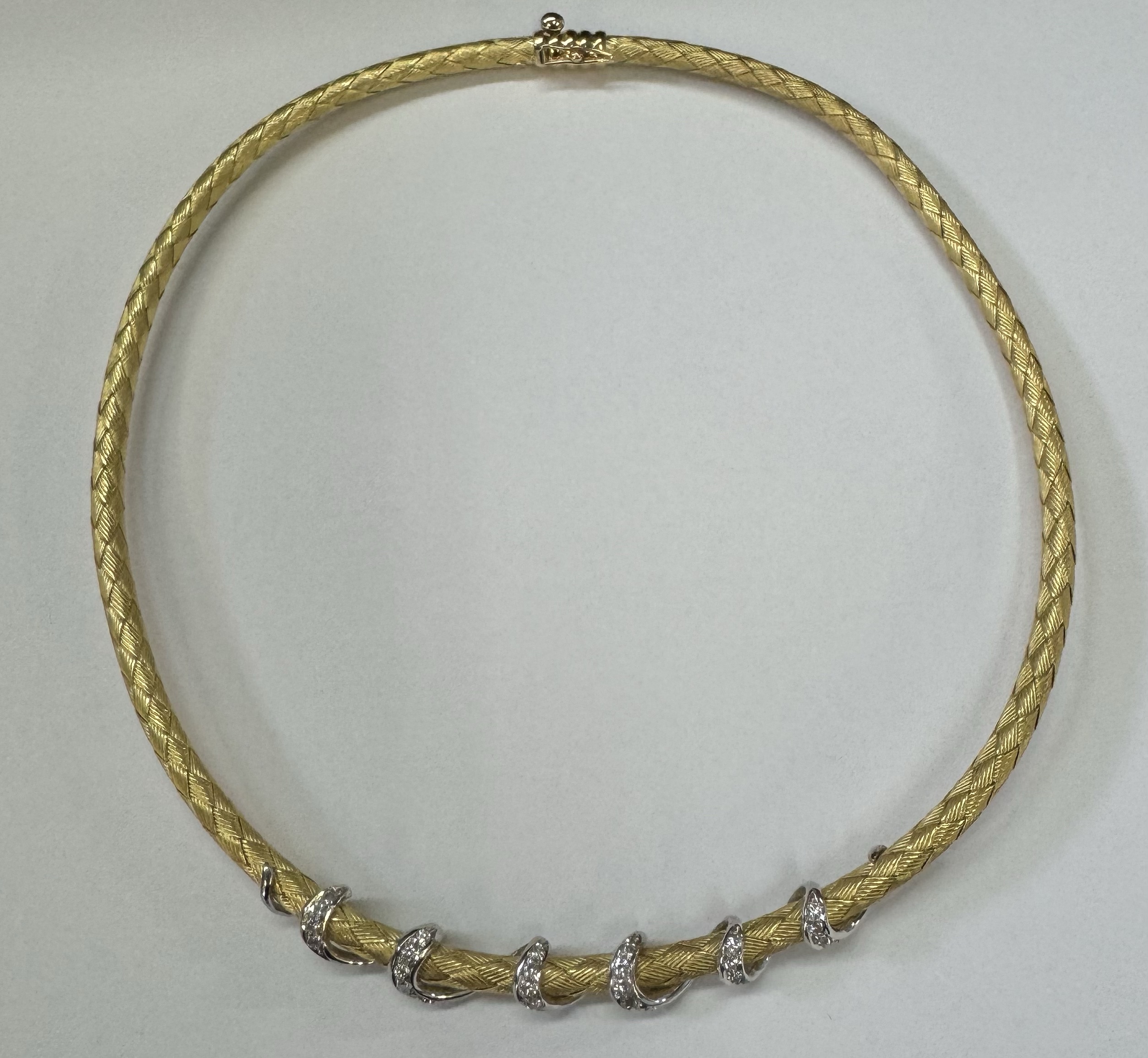 18k Yellow Gold 17" 4.8 MM Collar Necklace With 3/4 Cttw of Genuine Diamond Accents - Image 3