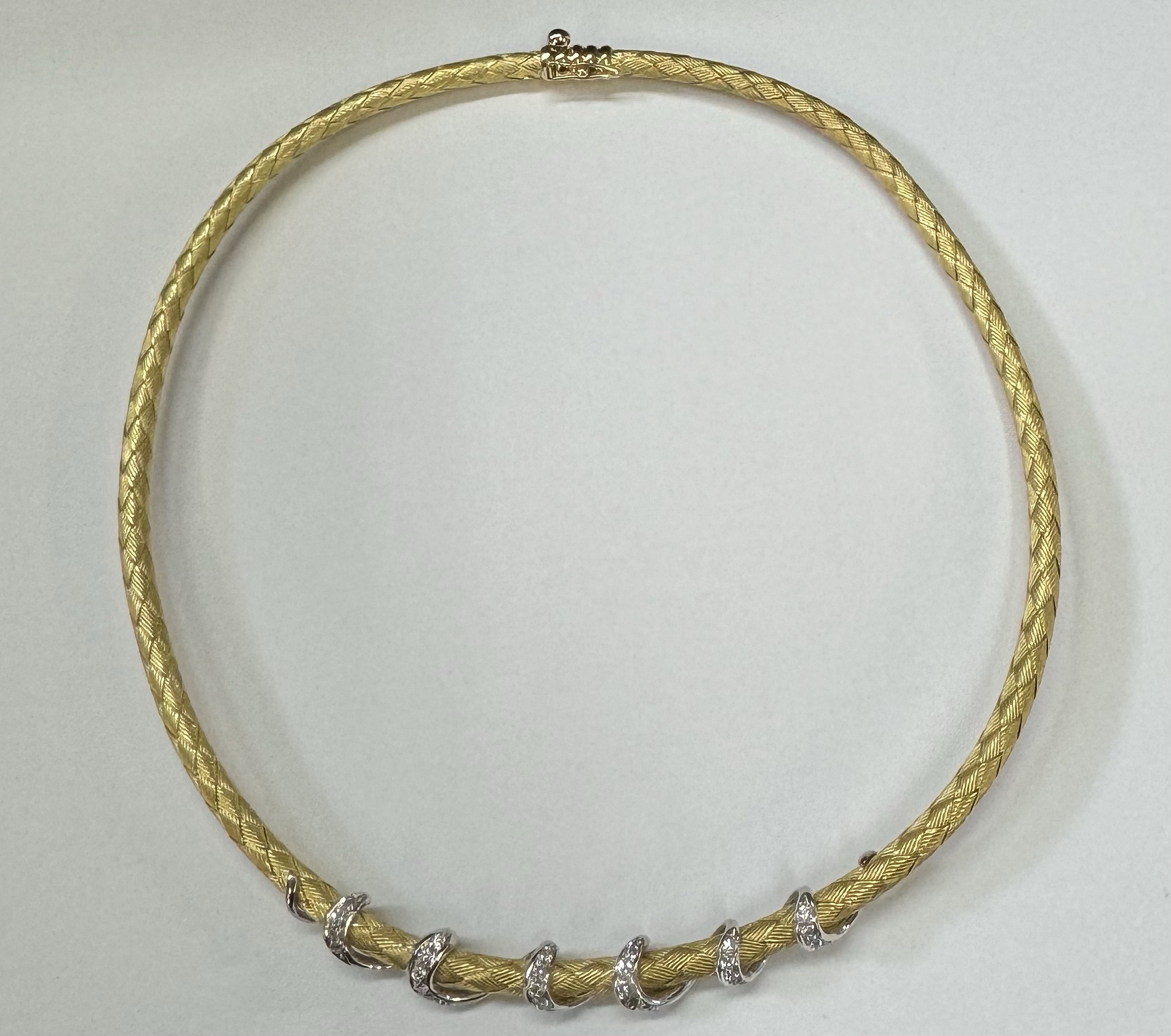 18k Yellow Gold 17" 4.8 MM Collar Necklace With 3/4 Cttw of Genuine Diamond Accents - Image 2
