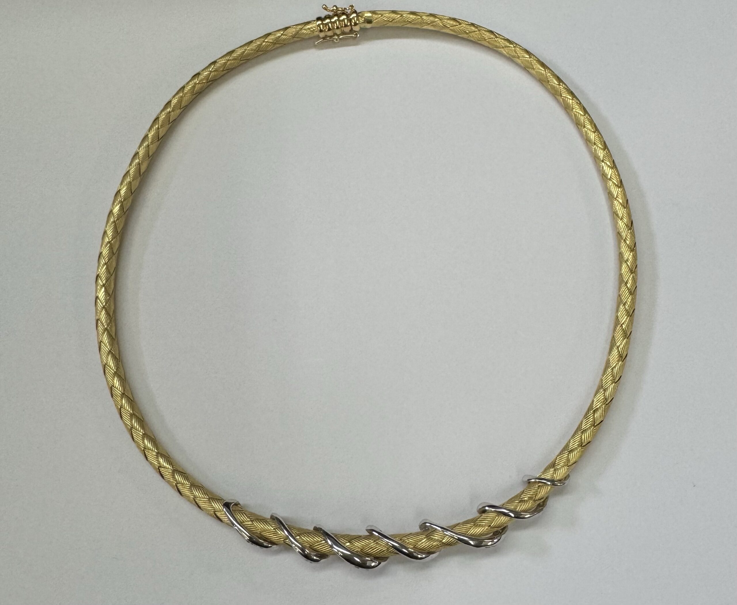 18k Yellow Gold 17" 4.8 MM Collar Necklace With 3/4 Cttw of Genuine Diamond Accents - Image 8