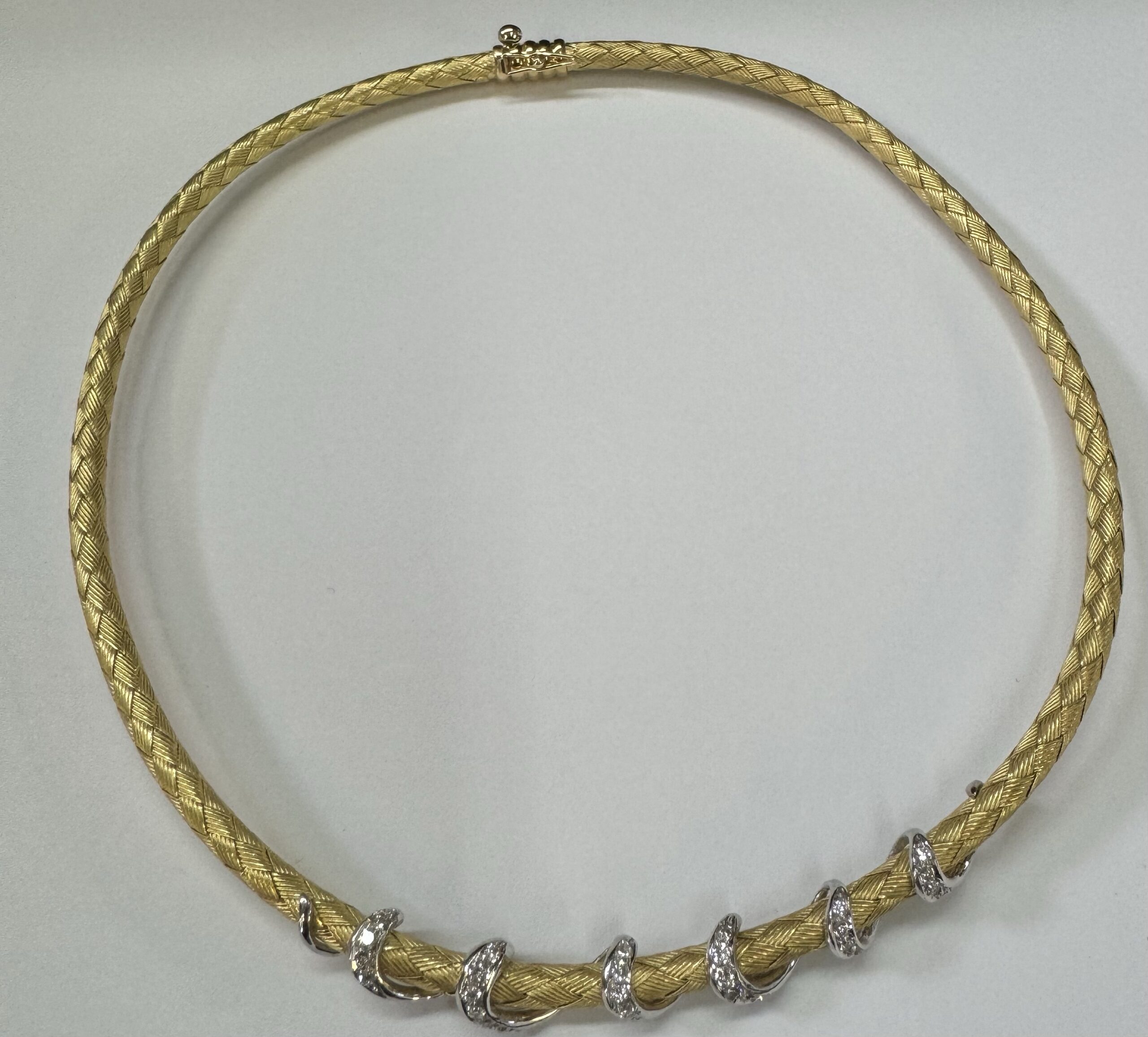 18k Yellow Gold 17" 4.8 MM Collar Necklace With 3/4 Cttw of Genuine Diamond Accents - Image 5