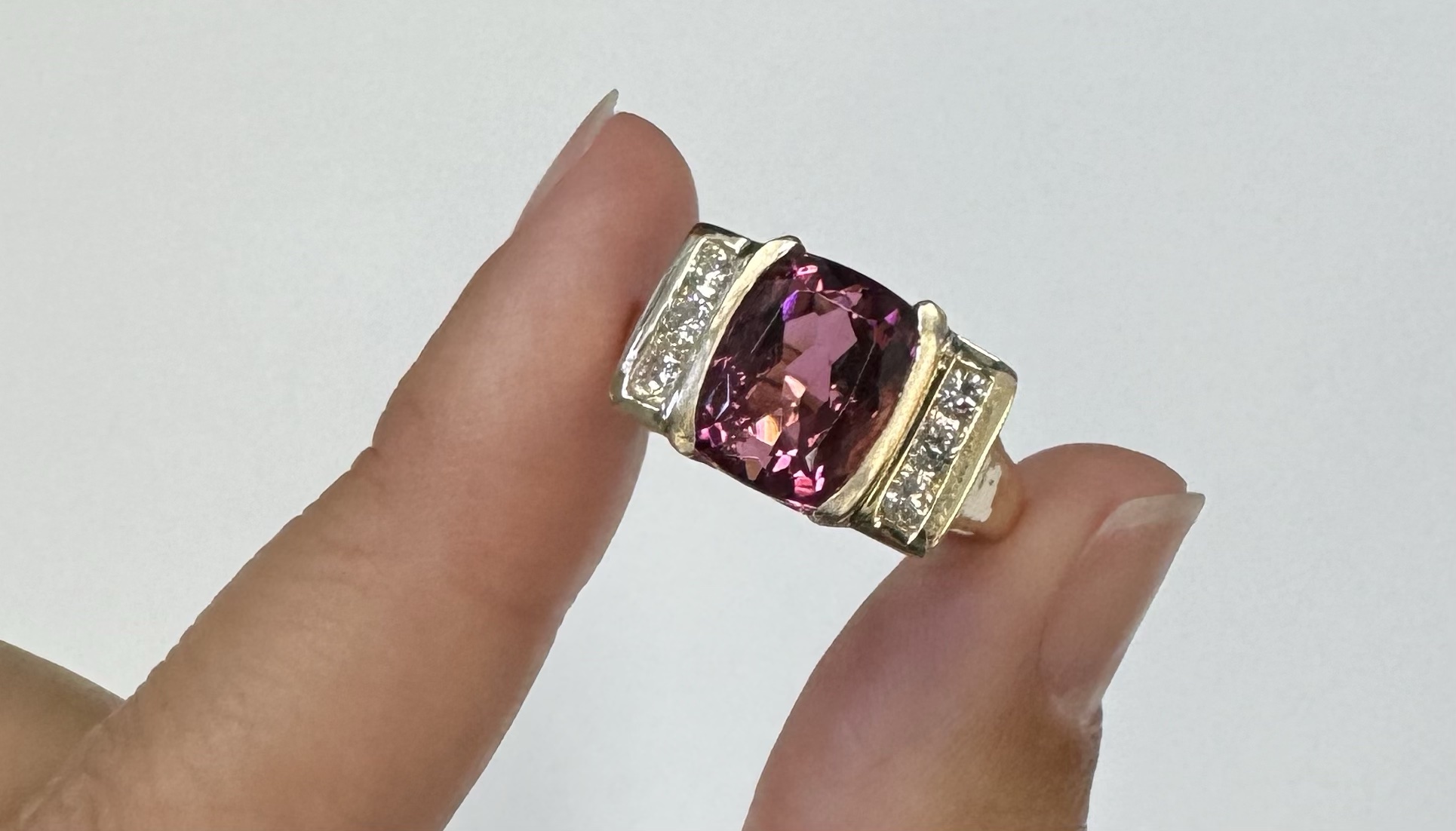 14k Yellow Gold Genuine 4.00 Carat Pink Tourmaline & Diamond Ring - Image 3