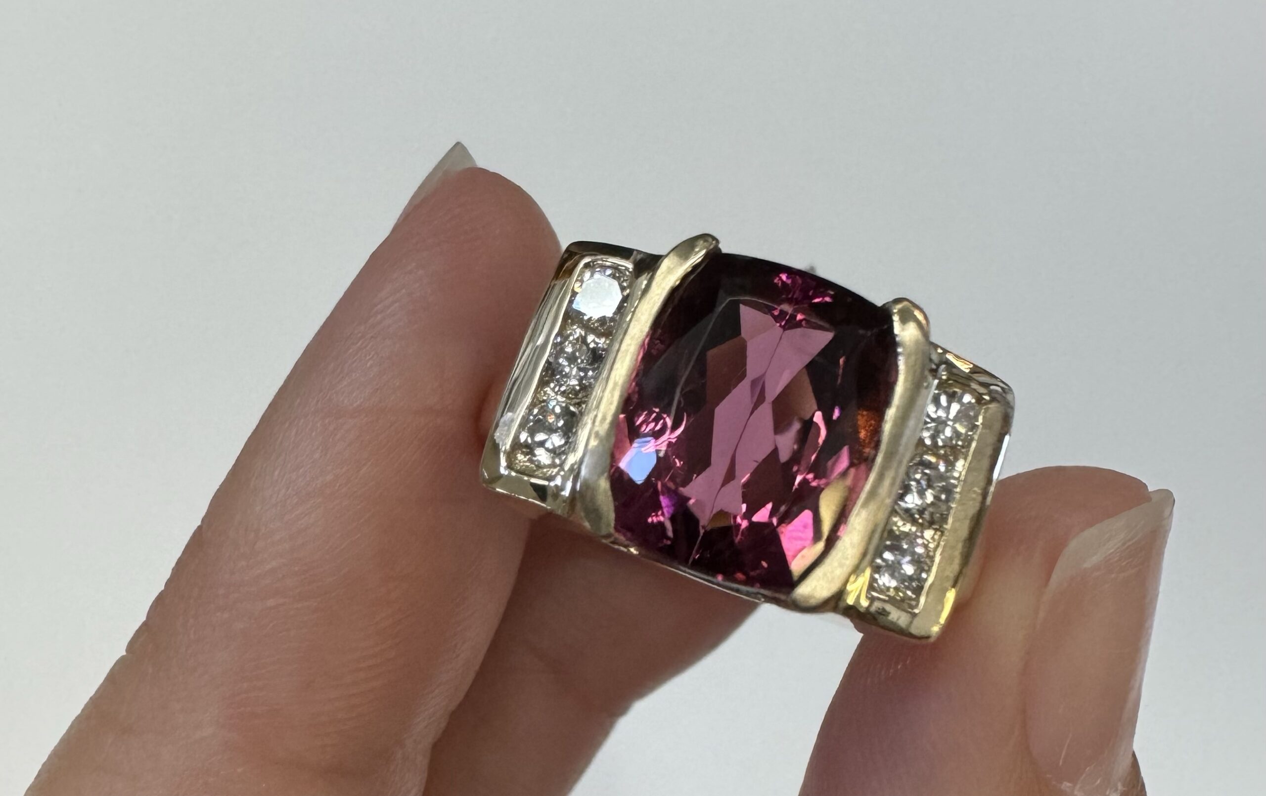 14k Yellow Gold Genuine 4.00 Carat Pink Tourmaline & Diamond Ring - Image 6