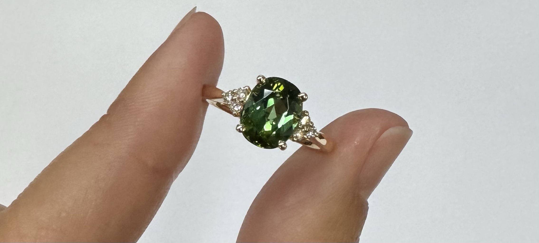 14k Yellow Gold Genuine Green Tourmaline & Diamond Ring - Image 4