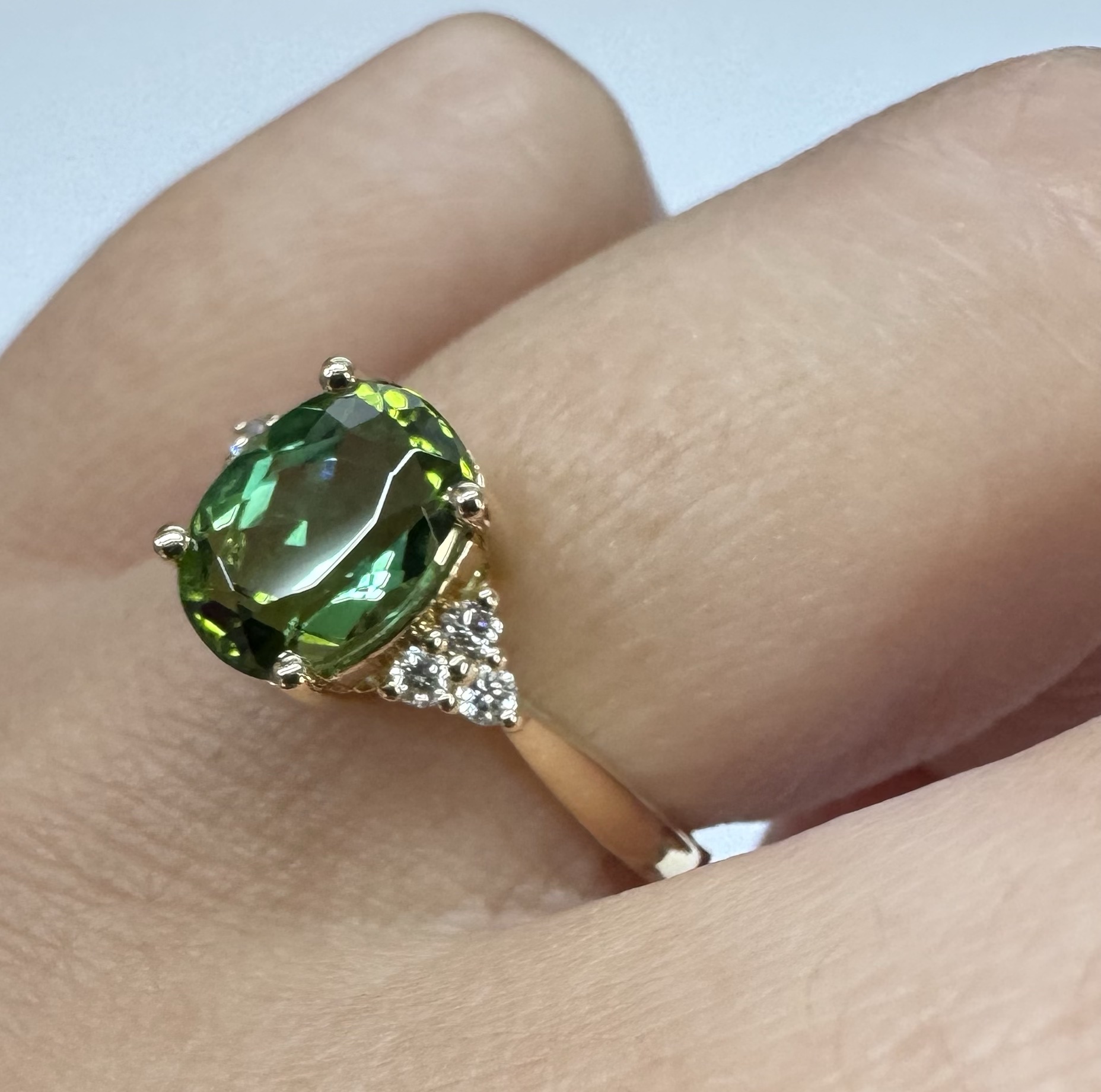 14k Yellow Gold Genuine Green Tourmaline & Diamond Ring - Image 17