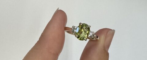 14k Yellow Gold Genuine 1.50 Carat Peridot & Diamond Ring
