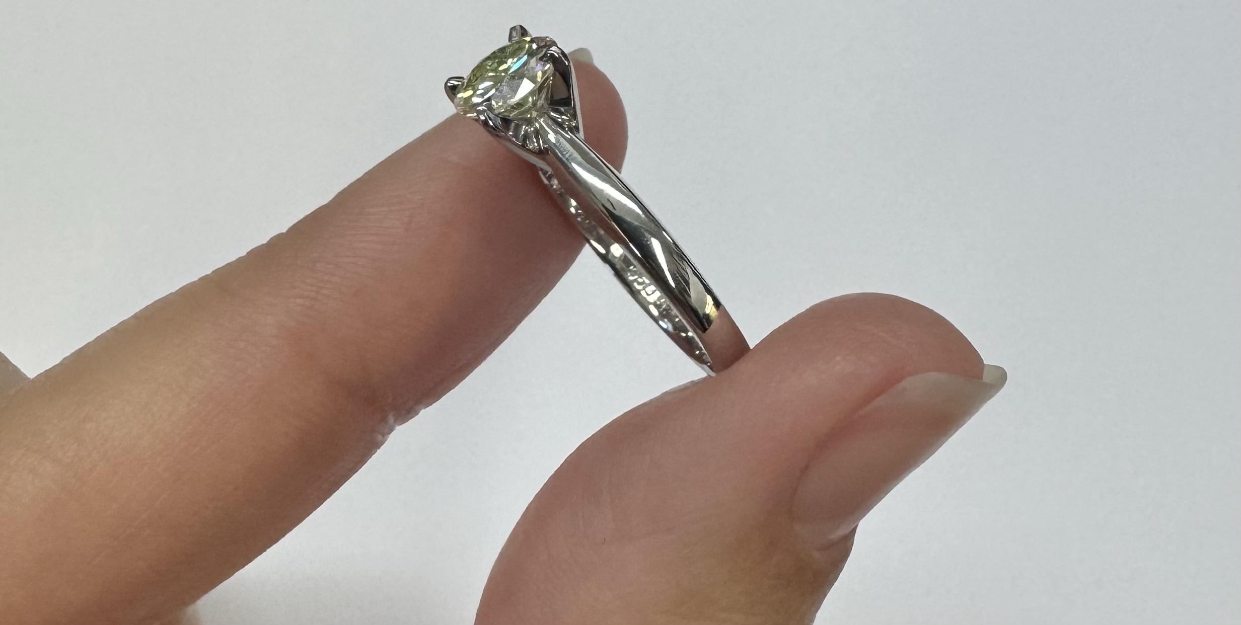 14k White Gold Genuine .87 Cttw Round Brilliant Cut Diamond Solitaire - Image 11