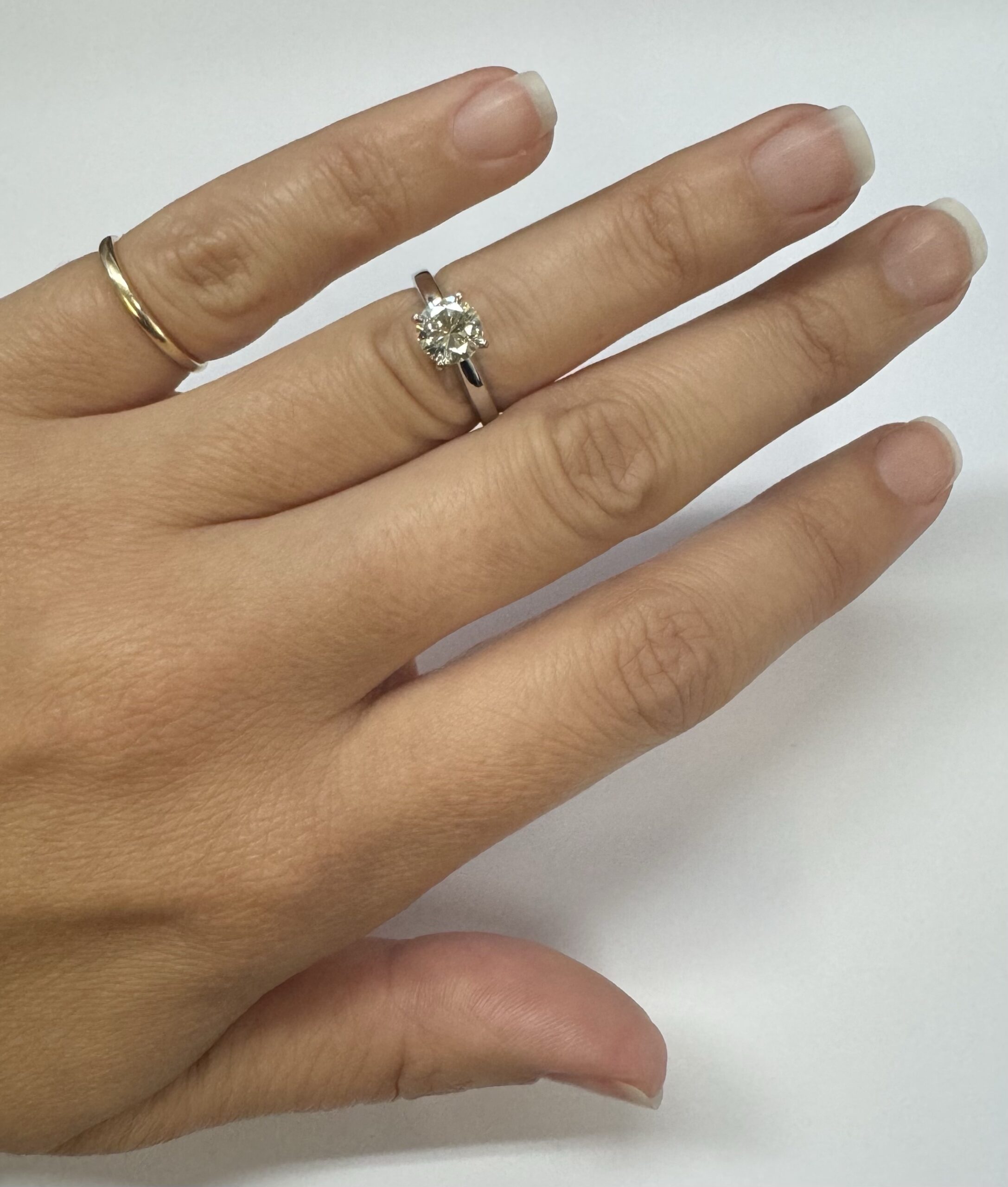 14k White Gold Genuine .87 Cttw Round Brilliant Cut Diamond Solitaire - Image 8