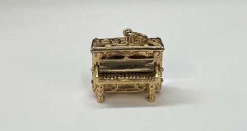 Antique 14k Yellow Gold Engraved Grand Piano Charm